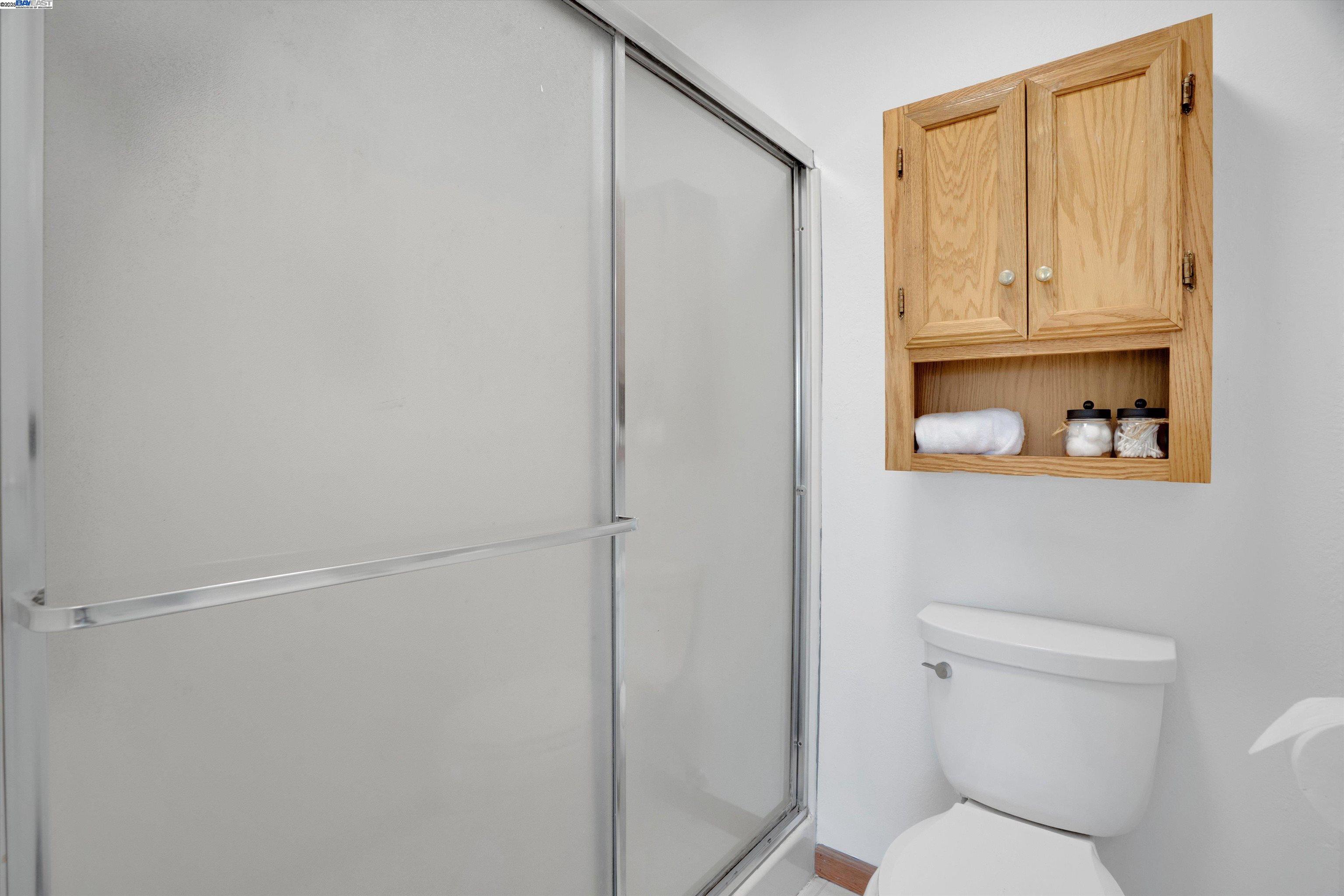 Detail Gallery Image 22 of 29 For 5315 Rainflower Dr, Livermore,  CA 94551 - 3 Beds | 2/1 Baths
