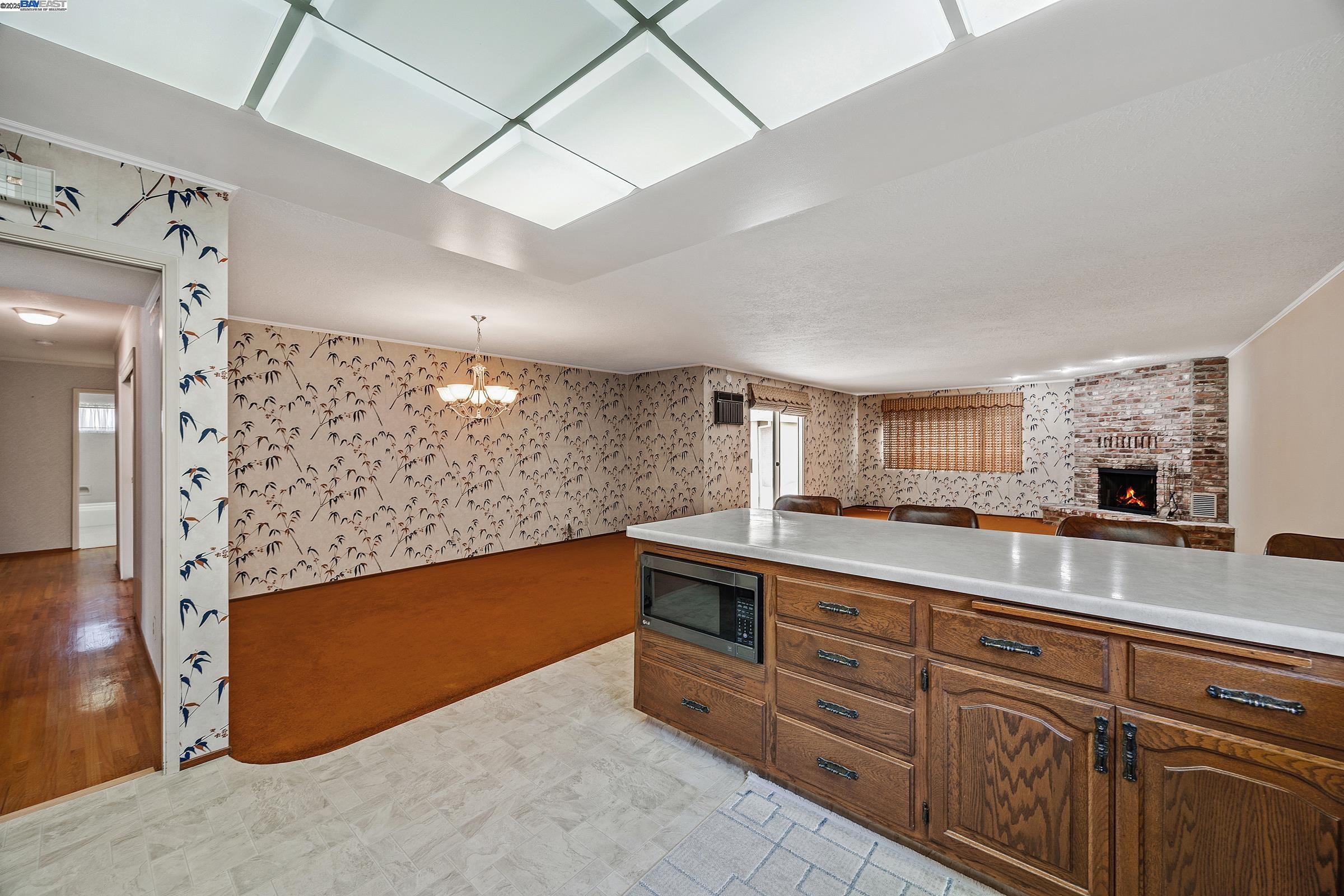 Detail Gallery Image 14 of 45 For 6244 Robin Court, Pleasanton,  CA 94588-4454 - 4 Beds | 2 Baths