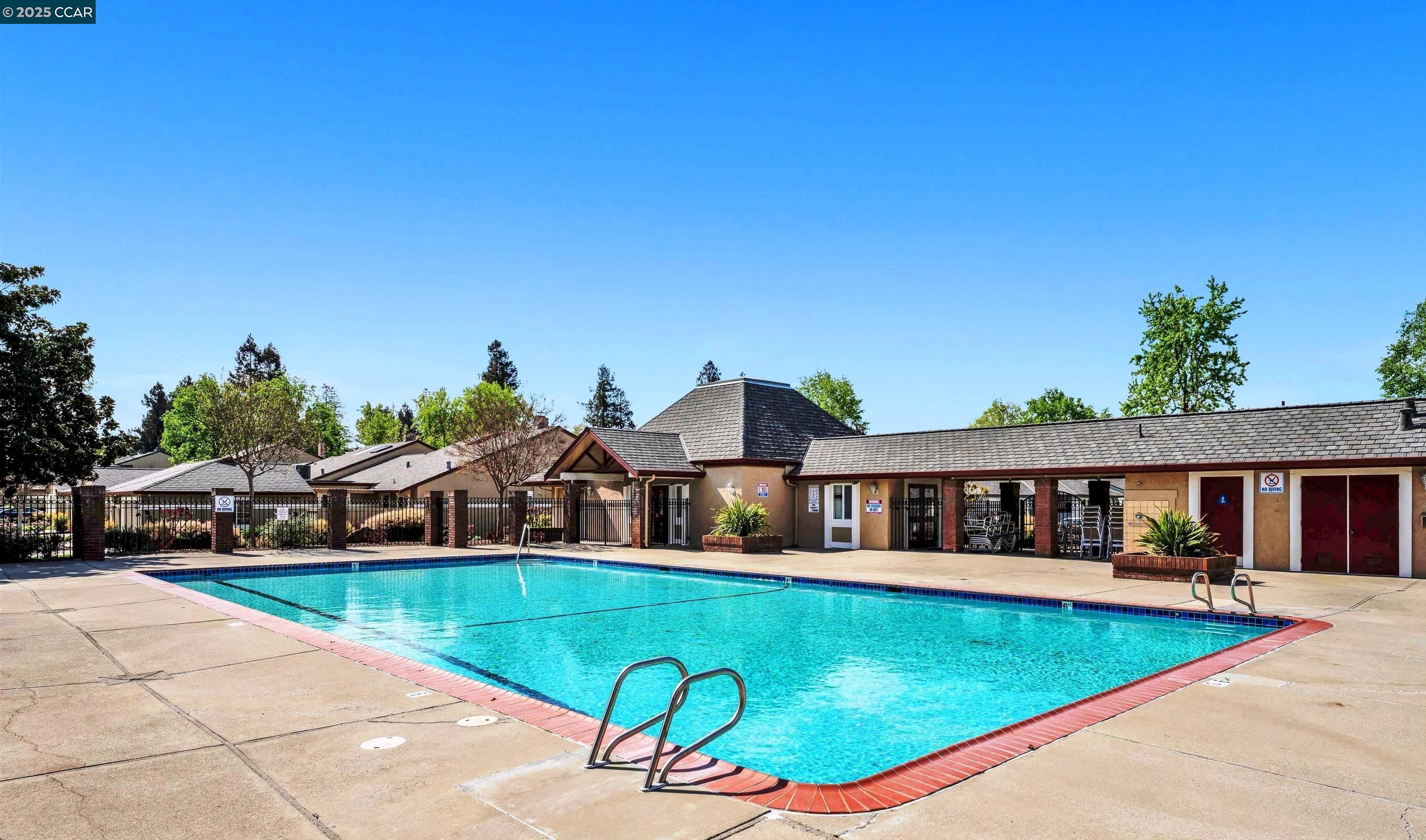 Detail Gallery Image 24 of 28 For 1936 Nero Ct, Walnut Creek,  CA 94598 - 3 Beds | 2/1 Baths