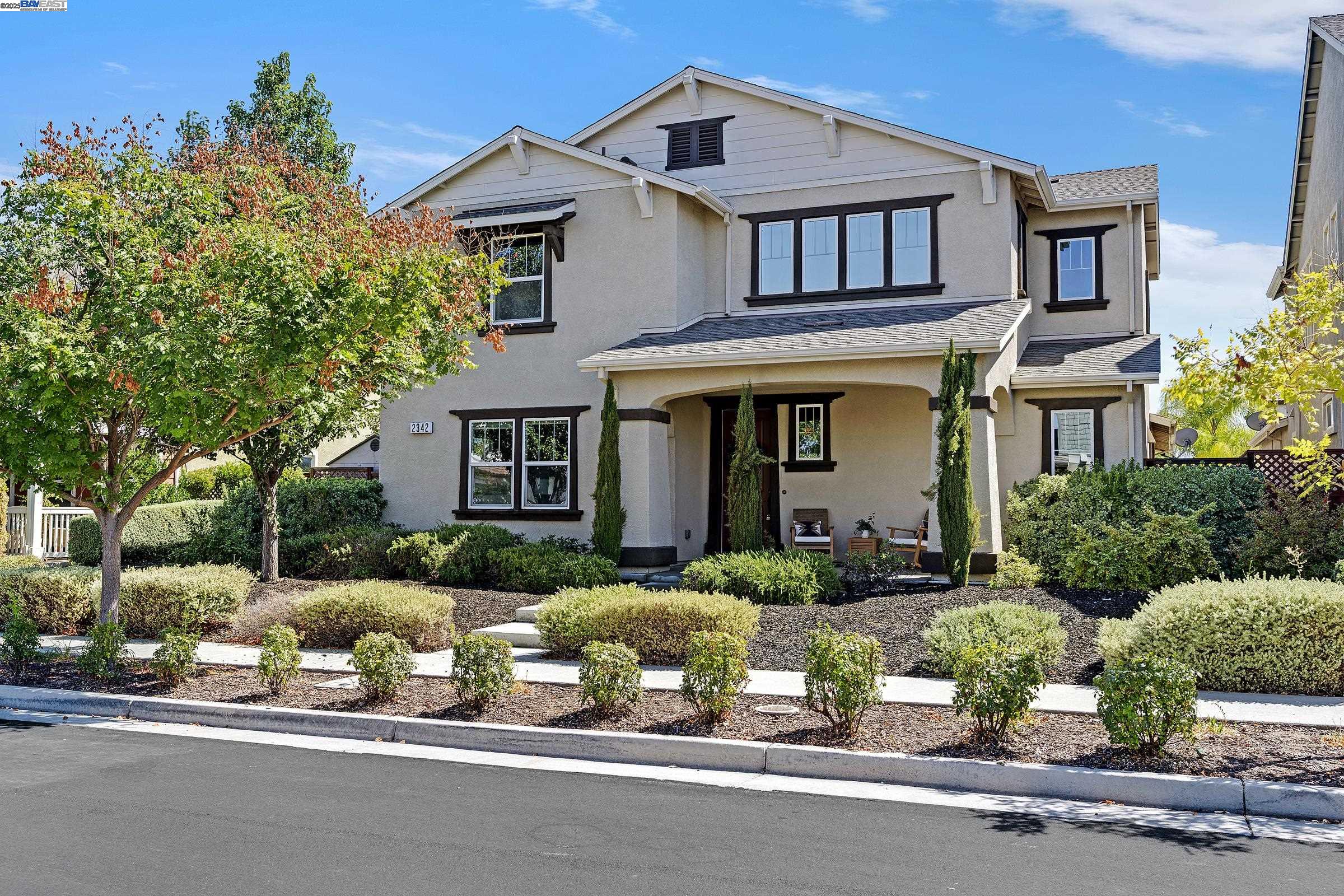 Detail Gallery Image 1 of 41 For 2342 Augusta Ave, Tracy,  CA 95377 - 4 Beds | 3 Baths