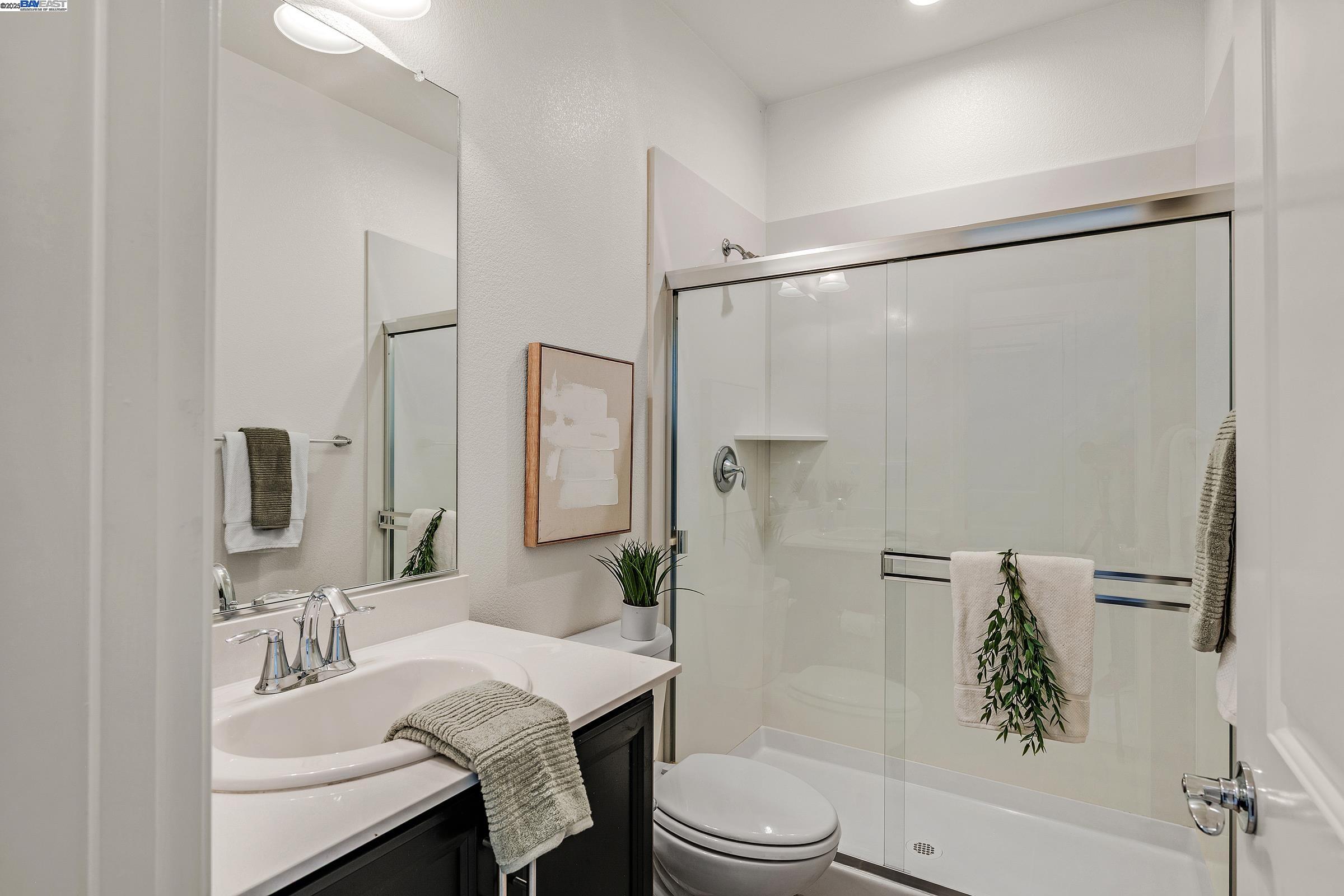 Detail Gallery Image 19 of 41 For 2342 Augusta Ave, Tracy,  CA 95377 - 4 Beds | 3 Baths