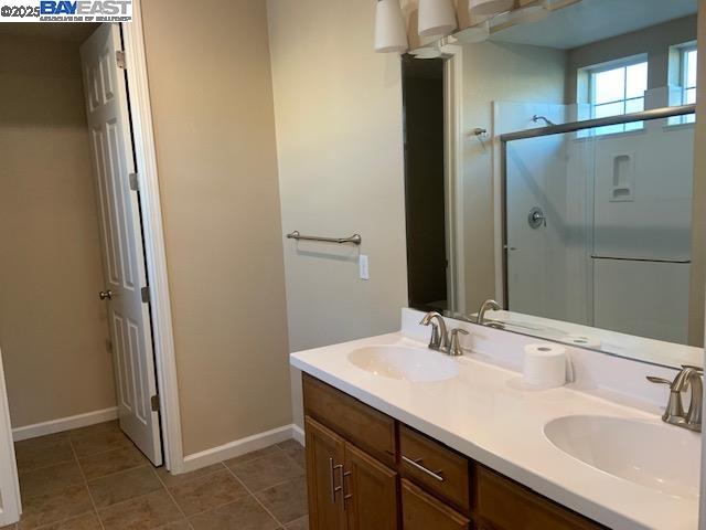Detail Gallery Image 8 of 12 For 850 Camden Cmn, Livermore,  CA 94551 - 4 Beds | 3 Baths