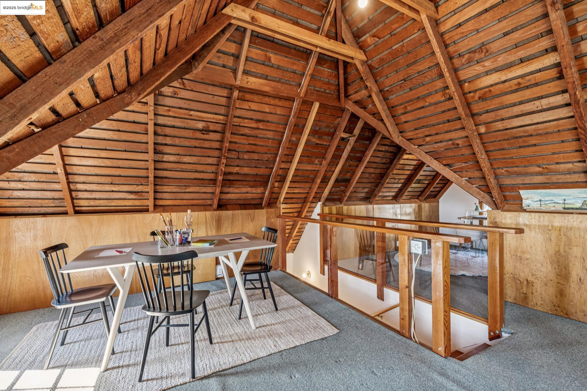 Detail Gallery Image 34 of 60 For 962 Arlington Ave, Berkeley,  CA 94707 - 4 Beds | 2/1 Baths