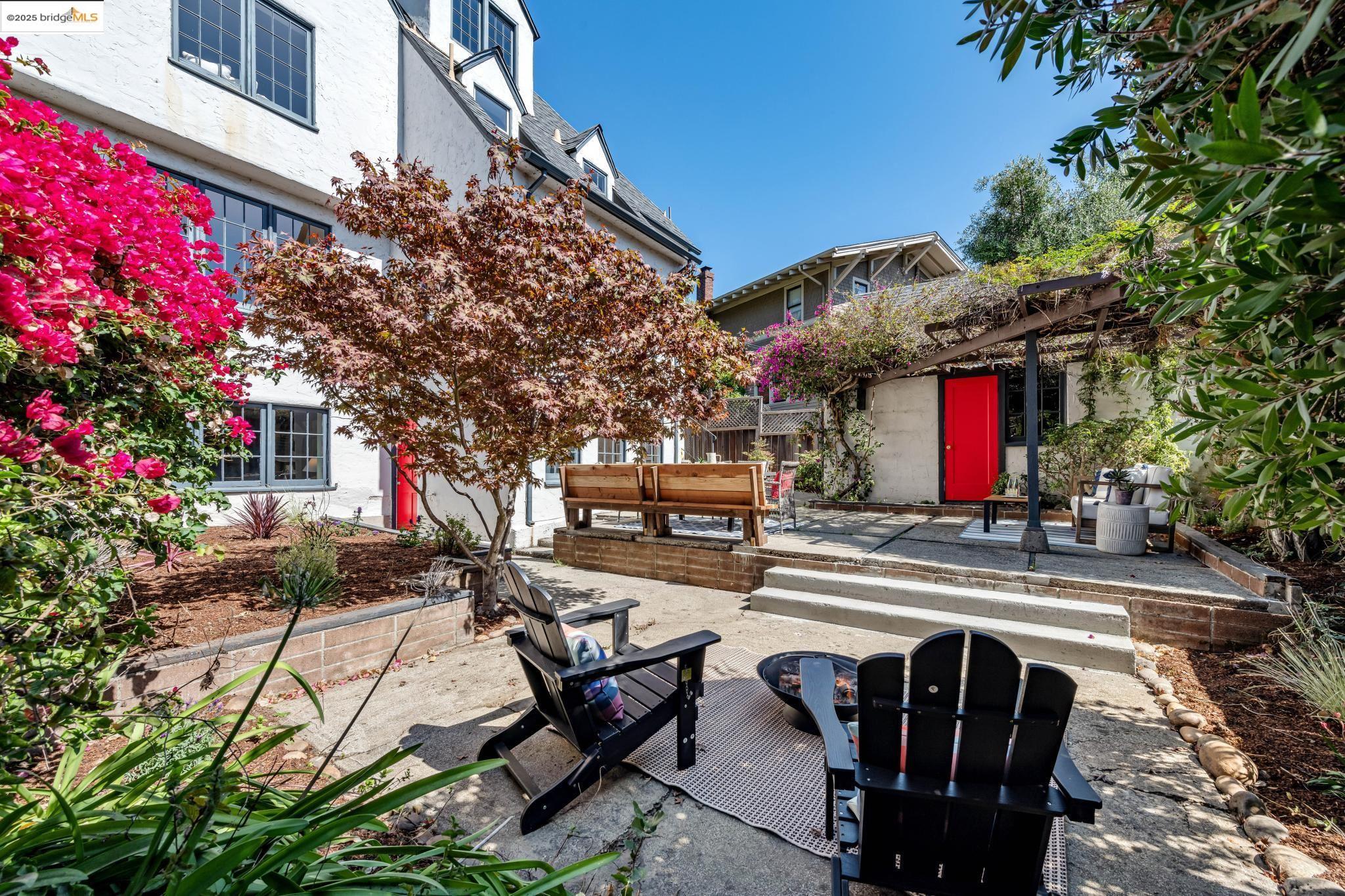 Detail Gallery Image 54 of 60 For 962 Arlington Ave, Berkeley,  CA 94707 - 4 Beds | 2/1 Baths