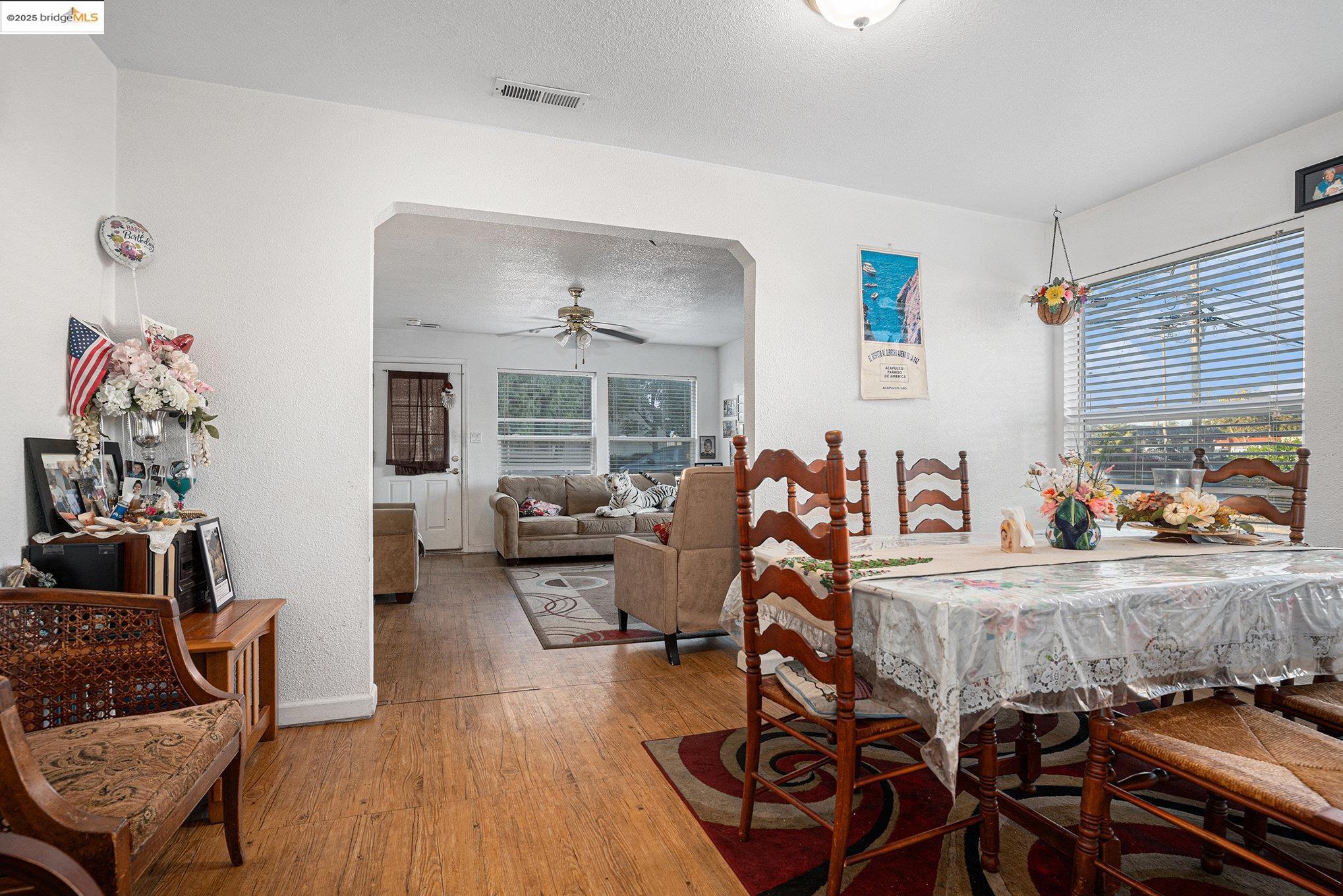 Detail Gallery Image 6 of 17 For 333 Winton Ave, Hayward,  CA 94544 - 2 Beds | 1 Baths