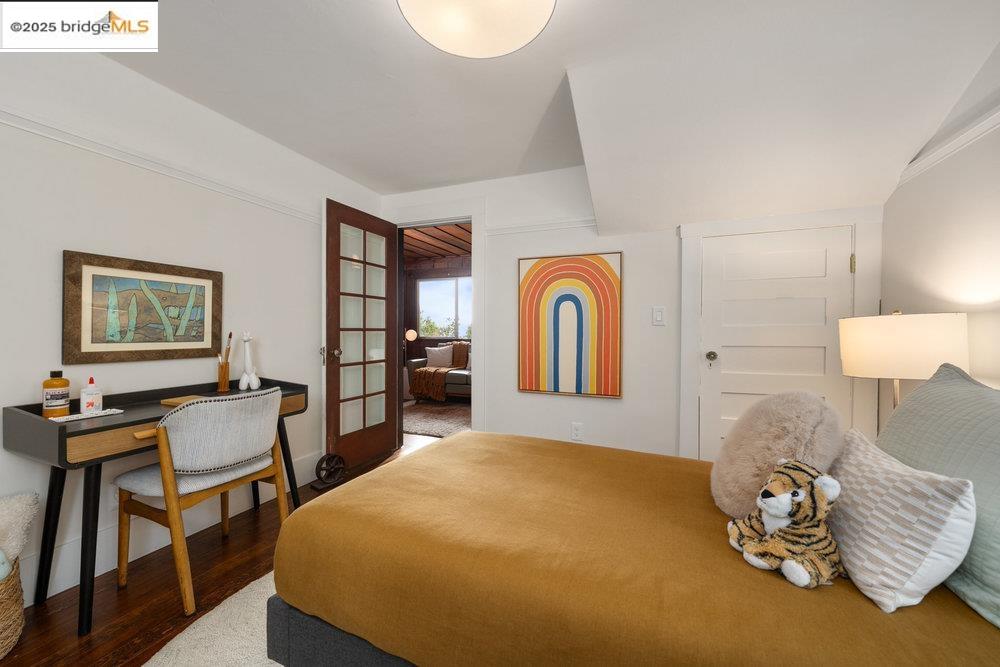 Detail Gallery Image 32 of 60 For 1178 Oxford St, Berkeley,  CA 94707 - 4 Beds | 4 Baths