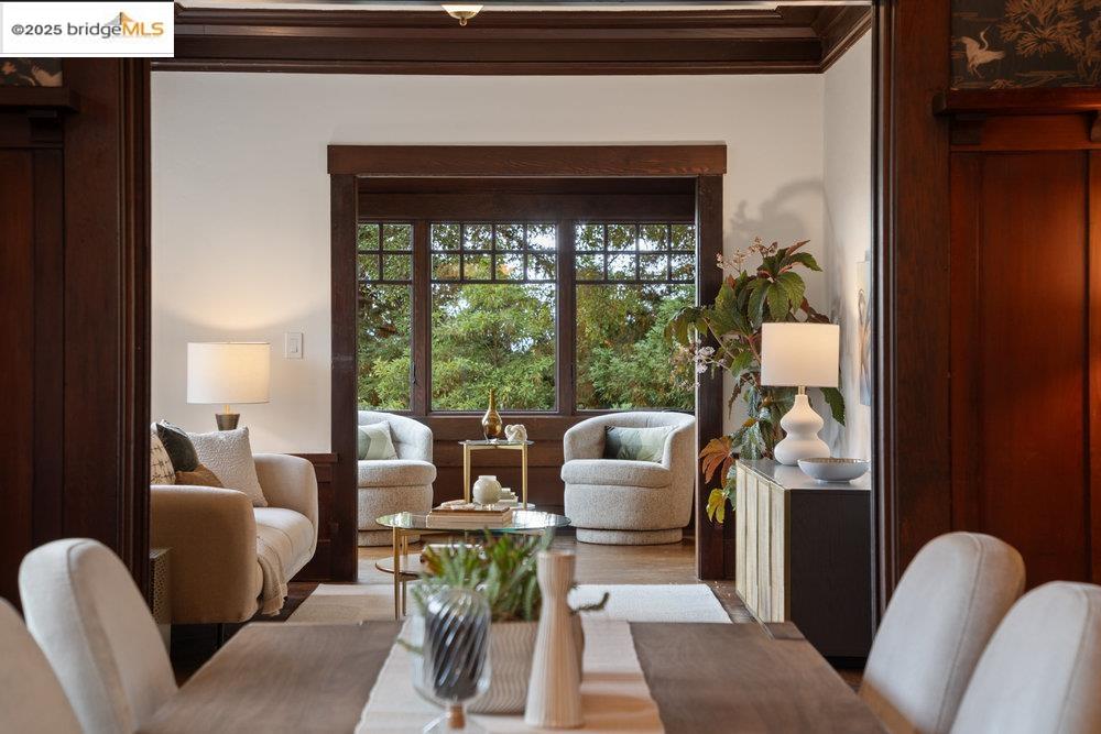 Detail Gallery Image 9 of 60 For 1178 Oxford St, Berkeley,  CA 94707 - 4 Beds | 4 Baths