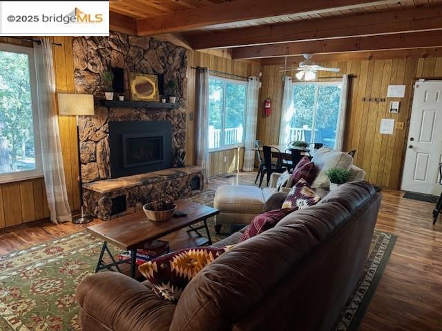 Detail Gallery Image 12 of 22 For Manzanita, Twain Harte,  CA 95383 - 3 Beds | 2 Baths