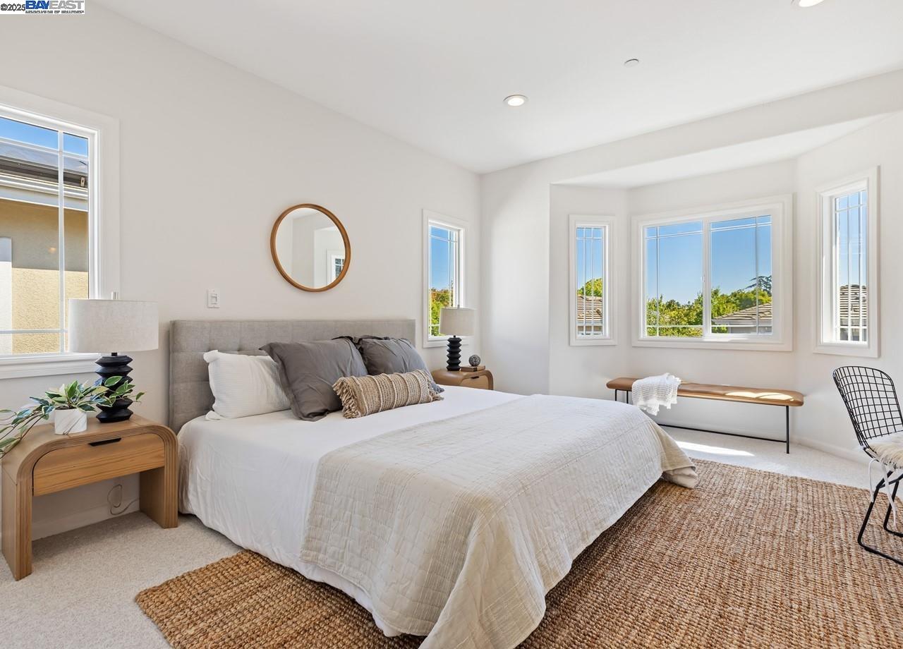 Detail Gallery Image 29 of 46 For 924 S Wolfe Rd, Sunnyvale,  CA 94086 - 4 Beds | 3/1 Baths