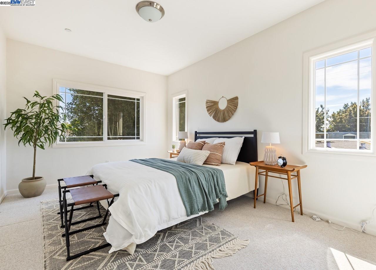 Detail Gallery Image 33 of 46 For 924 S Wolfe Rd, Sunnyvale,  CA 94086 - 4 Beds | 3/1 Baths