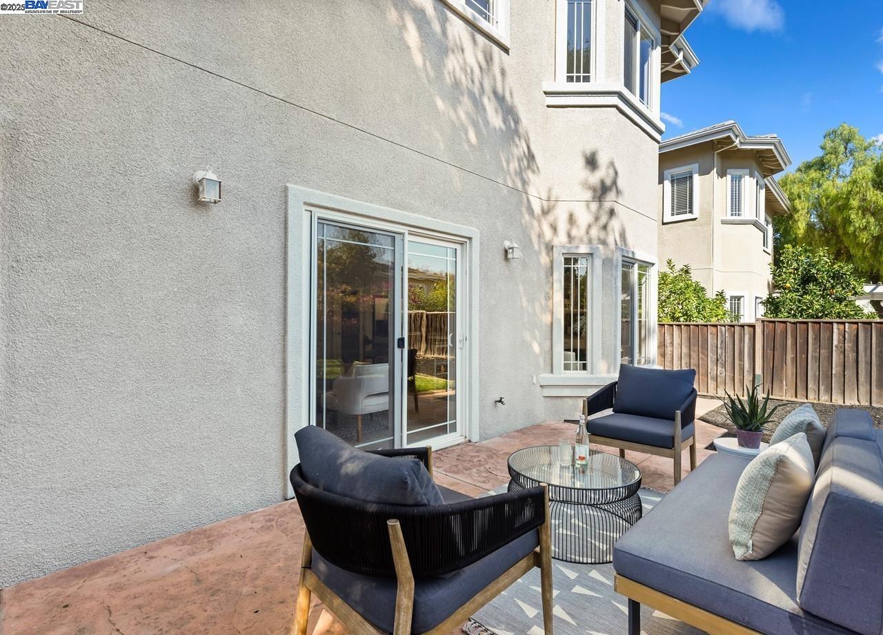 Detail Gallery Image 39 of 46 For 924 S Wolfe Rd, Sunnyvale,  CA 94086 - 4 Beds | 3/1 Baths