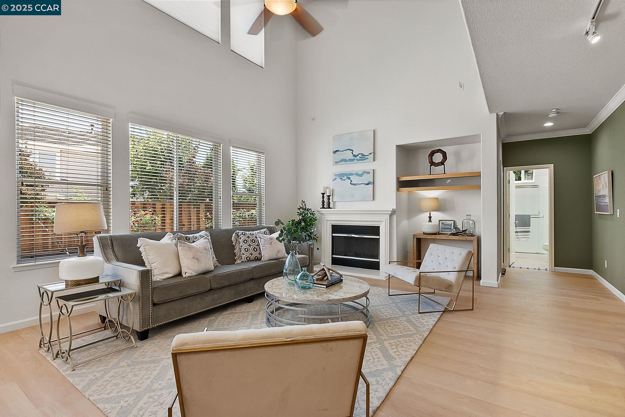 Detail Gallery Image 15 of 57 For 2460 Berkshire Ln, Brentwood,  CA 94513 - 5 Beds | 4 Baths