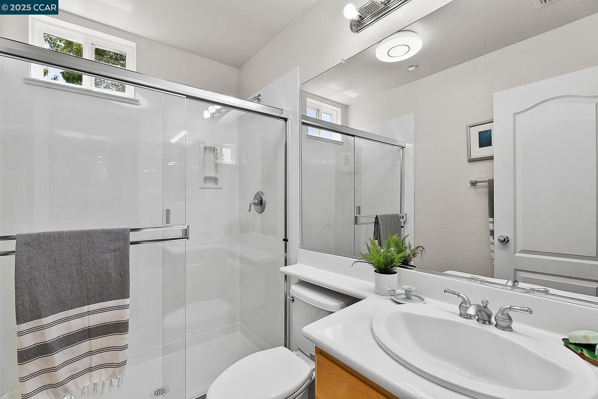 Detail Gallery Image 26 of 57 For 2460 Berkshire Ln, Brentwood,  CA 94513 - 5 Beds | 4 Baths
