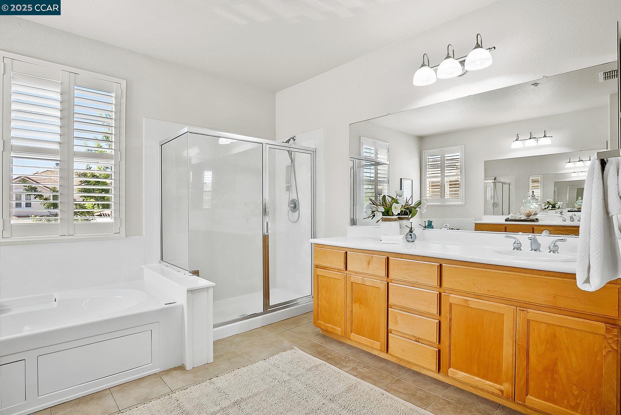 Detail Gallery Image 34 of 57 For 2460 Berkshire Ln, Brentwood,  CA 94513 - 5 Beds | 4 Baths