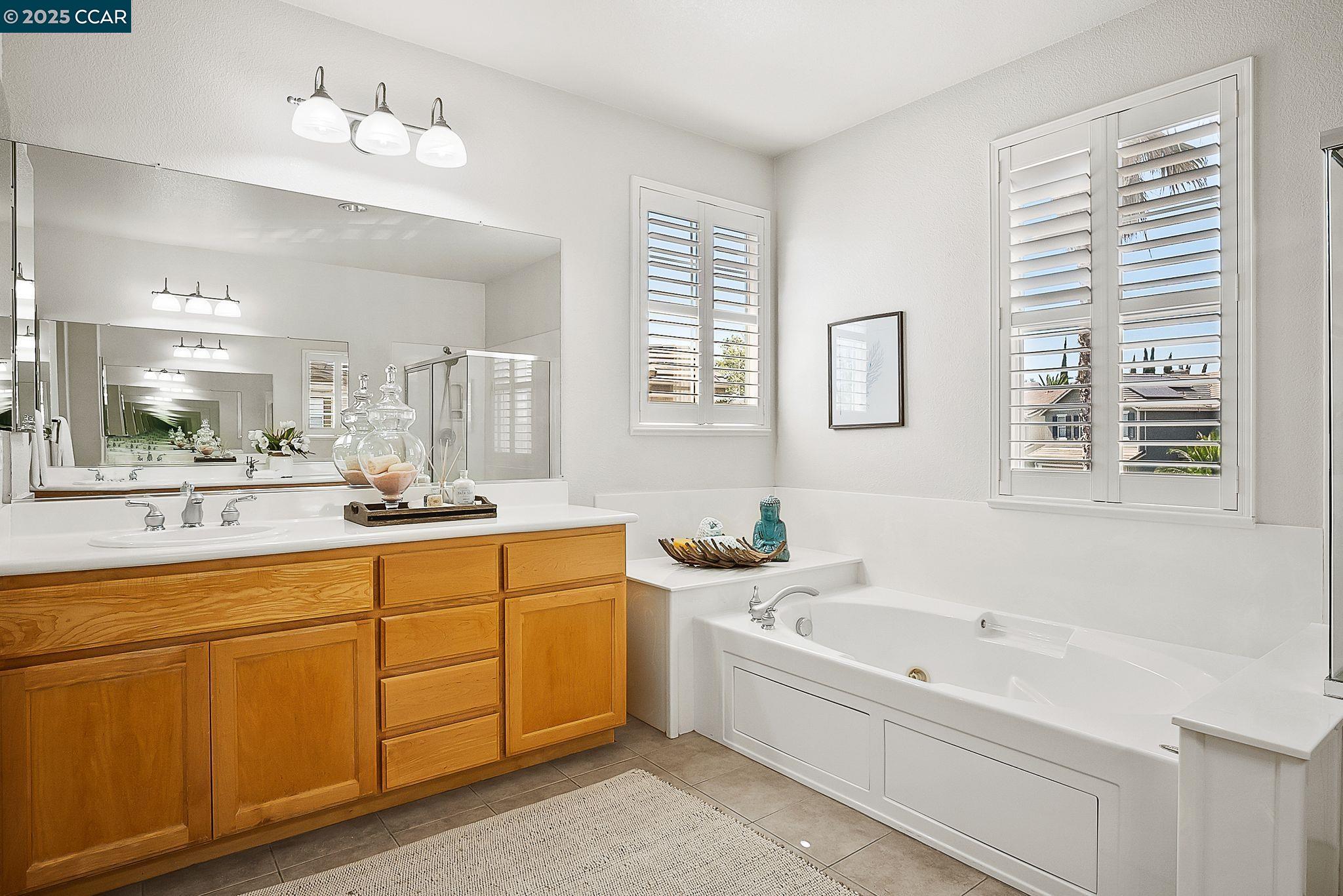 Detail Gallery Image 35 of 57 For 2460 Berkshire Ln, Brentwood,  CA 94513 - 5 Beds | 4 Baths