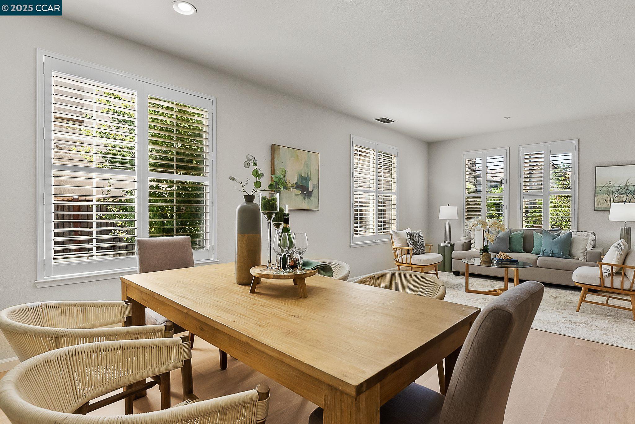Detail Gallery Image 8 of 57 For 2460 Berkshire Ln, Brentwood,  CA 94513 - 5 Beds | 4 Baths