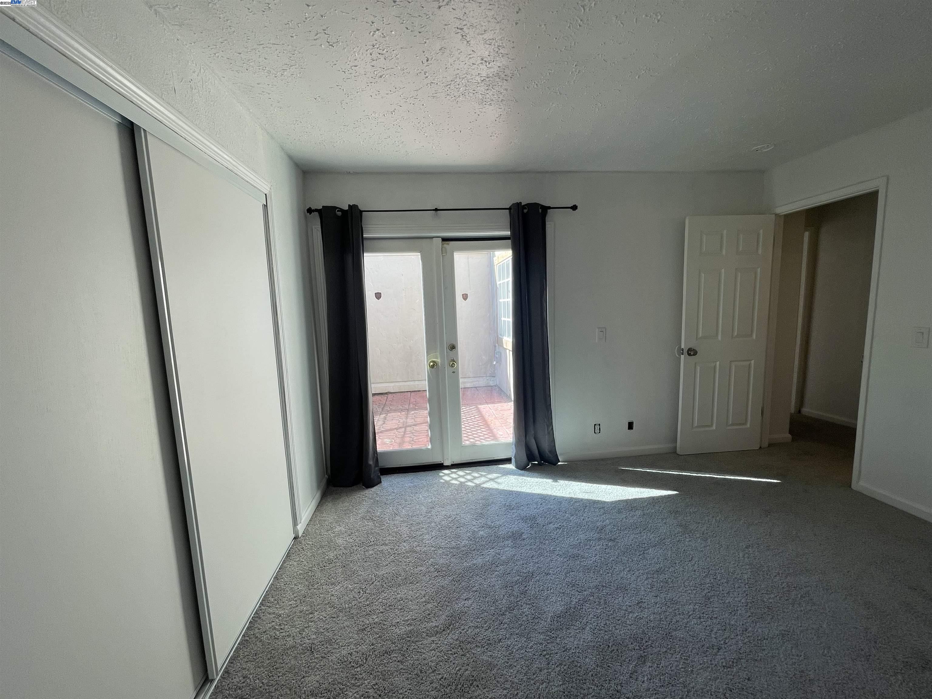 Detail Gallery Image 6 of 11 For 1904 San Jose Dr, Antioch,  CA 94509 - 2 Beds | 1 Baths