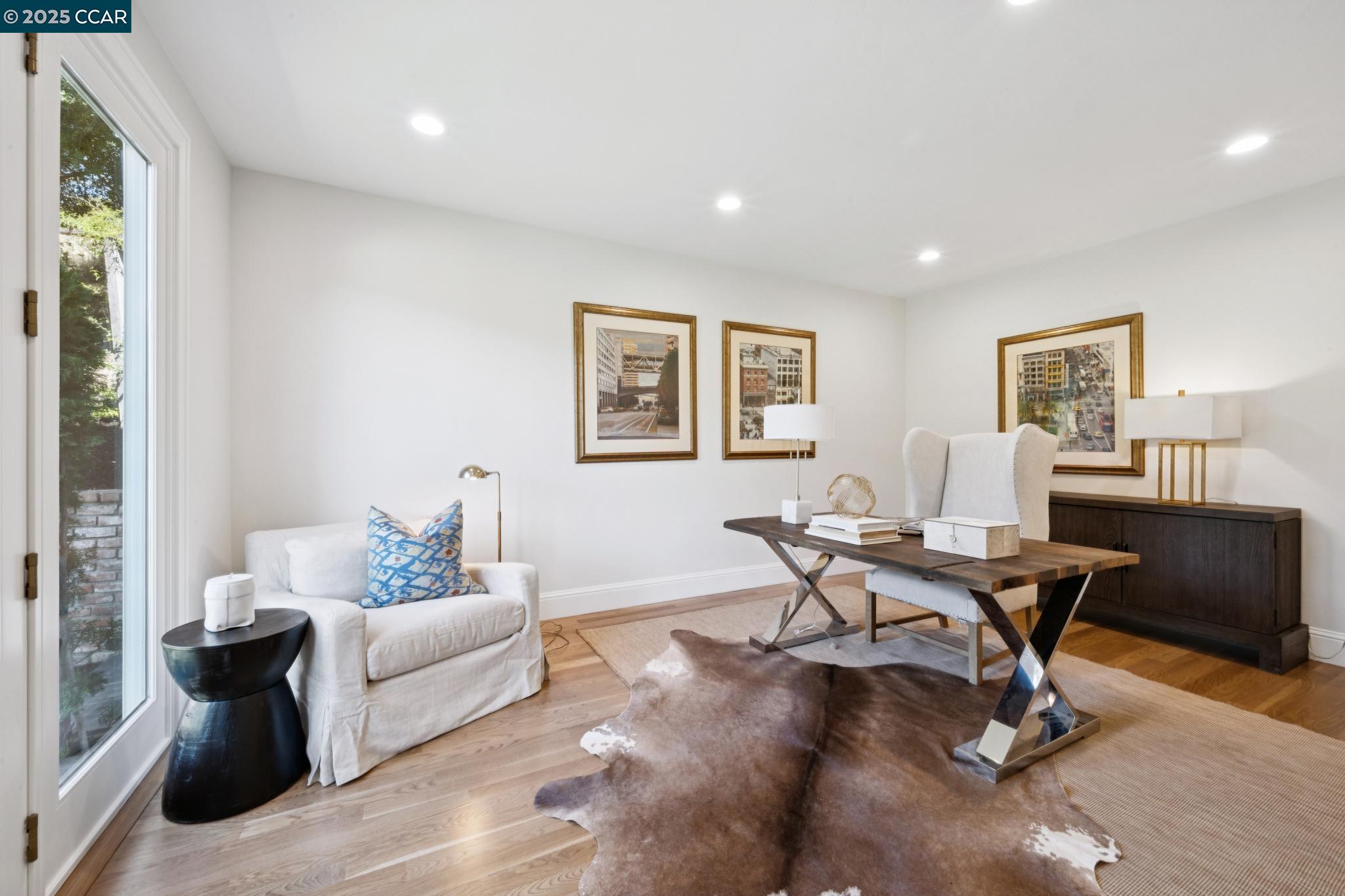 Detail Gallery Image 13 of 59 For 1133 Estates Dr, Lafayette,  CA 94549 - 4 Beds | 4/1 Baths