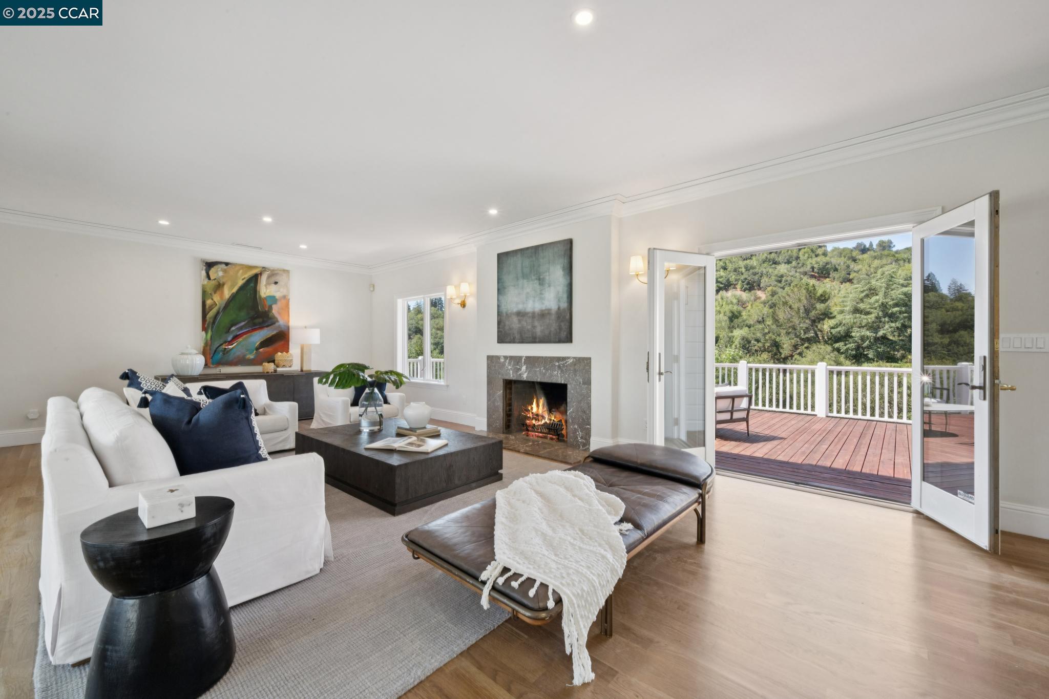 Detail Gallery Image 22 of 59 For 1133 Estates Dr, Lafayette,  CA 94549 - 4 Beds | 4/1 Baths