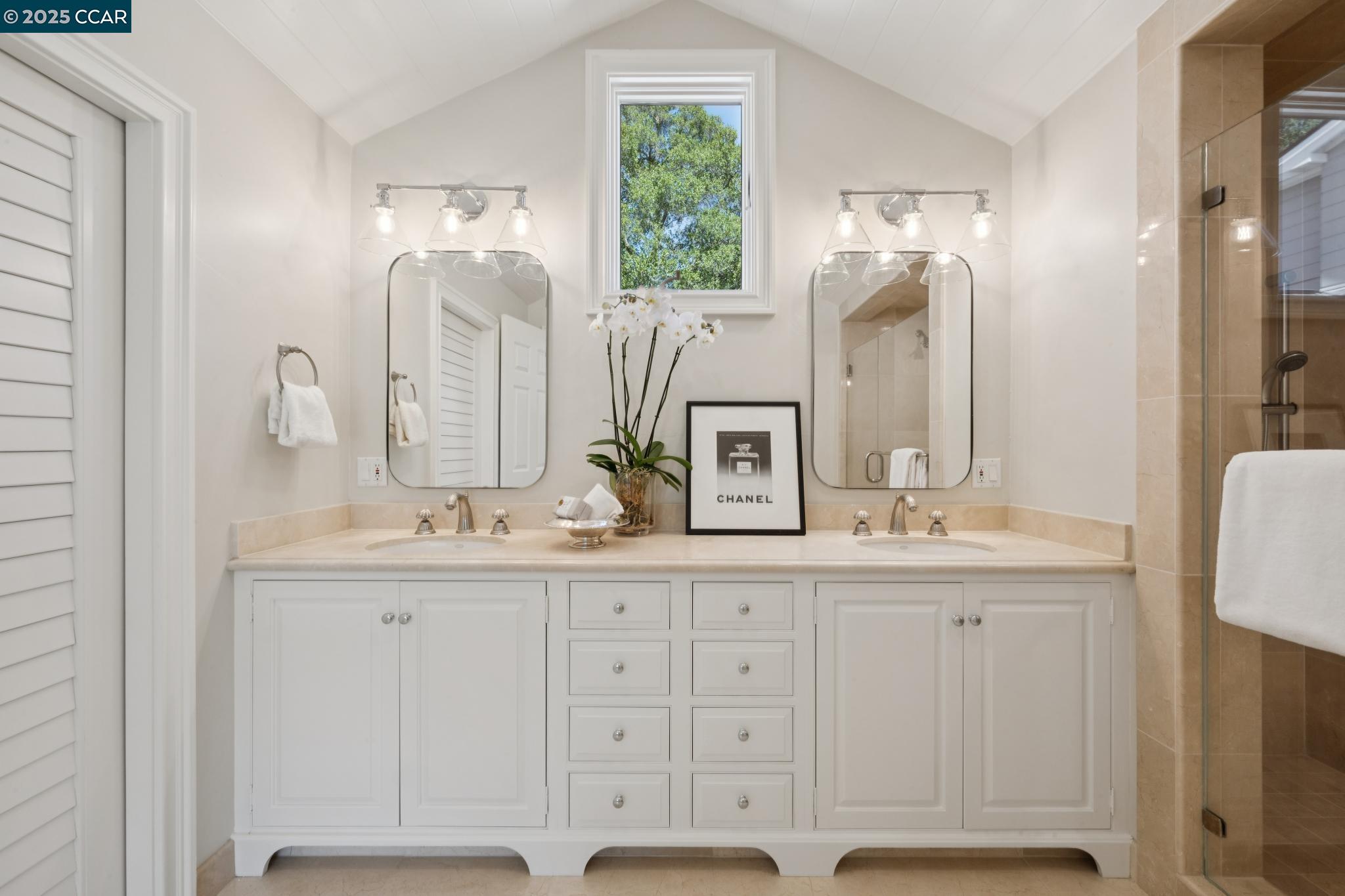 Detail Gallery Image 30 of 59 For 1133 Estates Dr, Lafayette,  CA 94549 - 4 Beds | 4/1 Baths