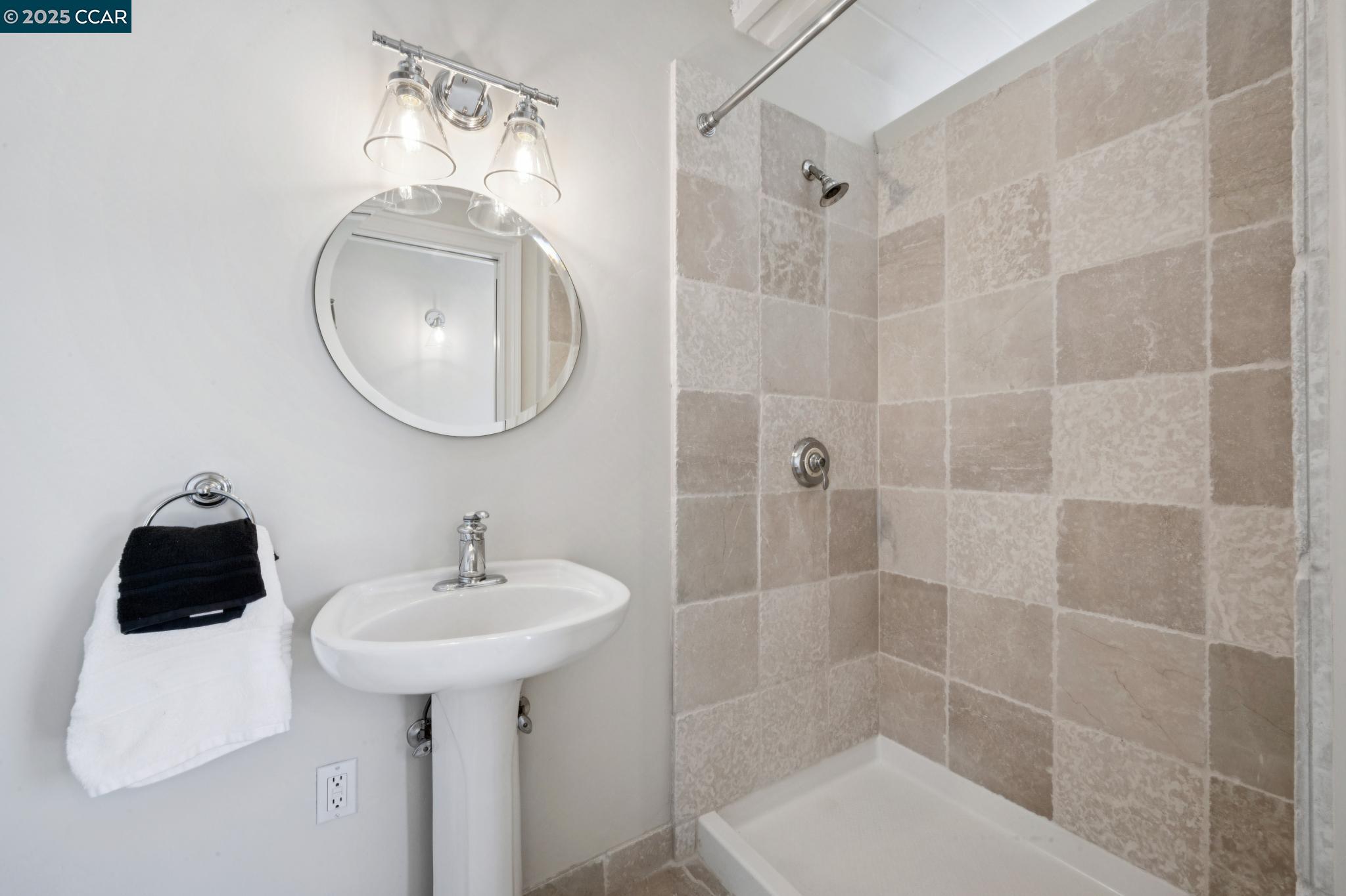 Detail Gallery Image 49 of 59 For 1133 Estates Dr, Lafayette,  CA 94549 - 4 Beds | 4/1 Baths