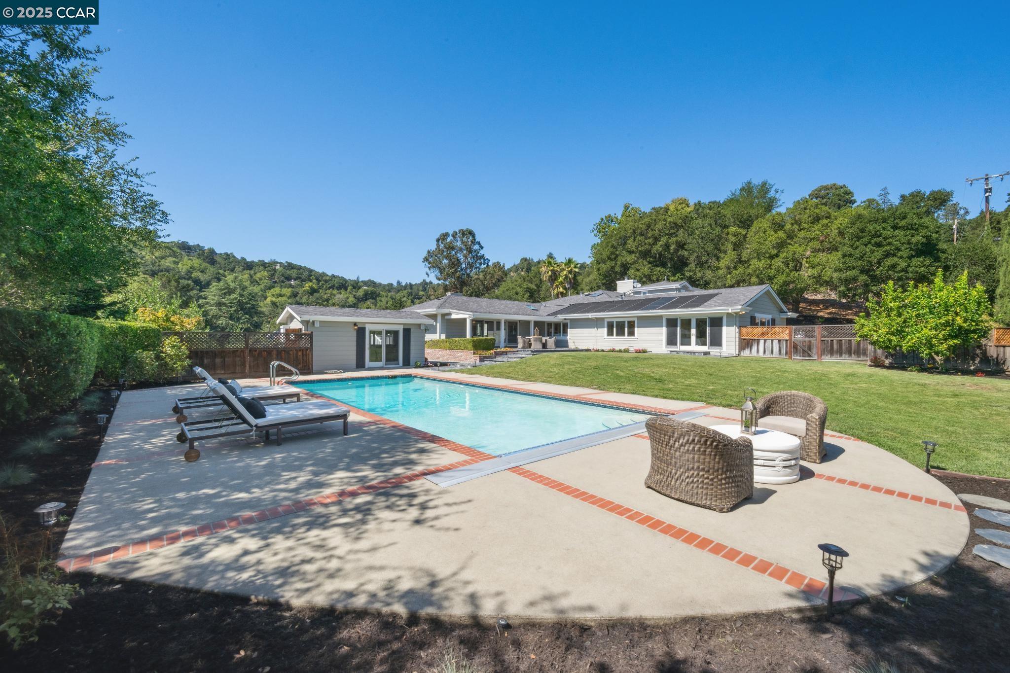 Detail Gallery Image 50 of 59 For 1133 Estates Dr, Lafayette,  CA 94549 - 4 Beds | 4/1 Baths