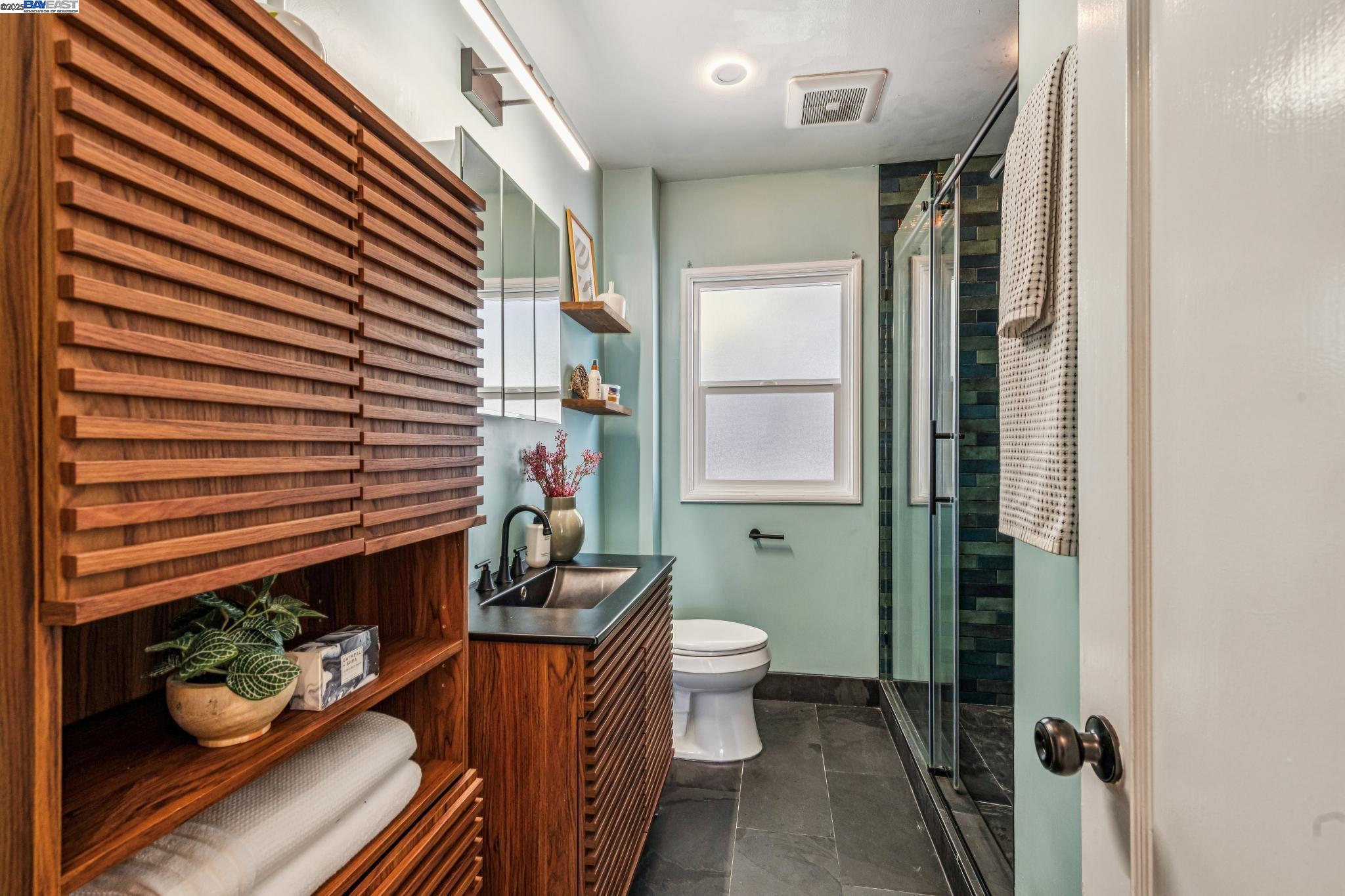 Detail Gallery Image 22 of 30 For 506 Clayton, El Cerrito,  CA 94530-3230 - 2 Beds | 1 Baths