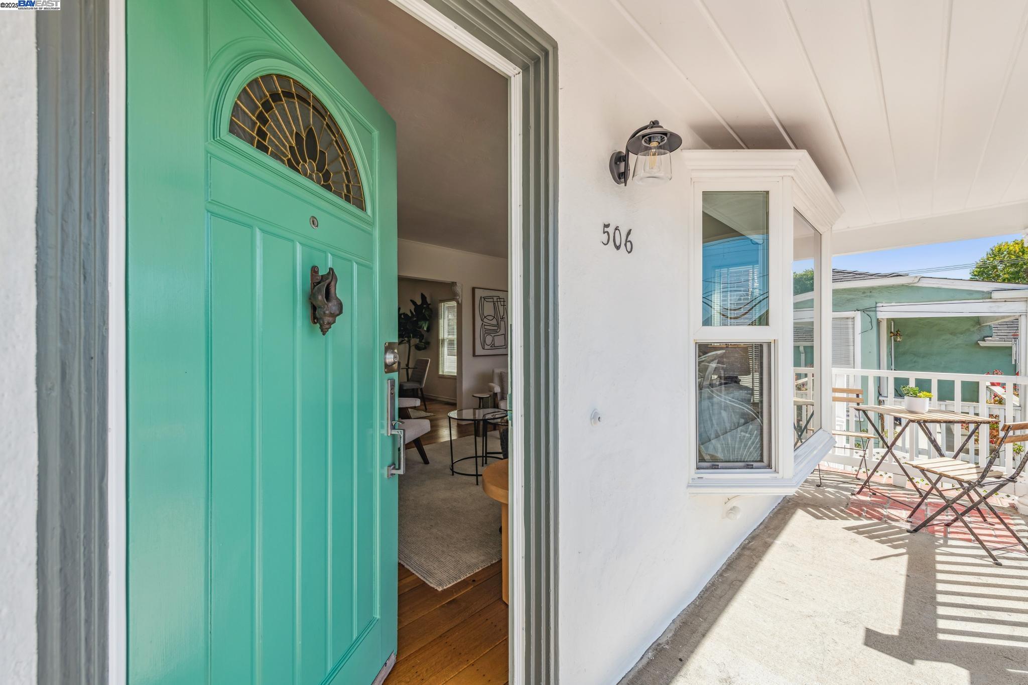 Detail Gallery Image 5 of 30 For 506 Clayton, El Cerrito,  CA 94530-3230 - 2 Beds | 1 Baths