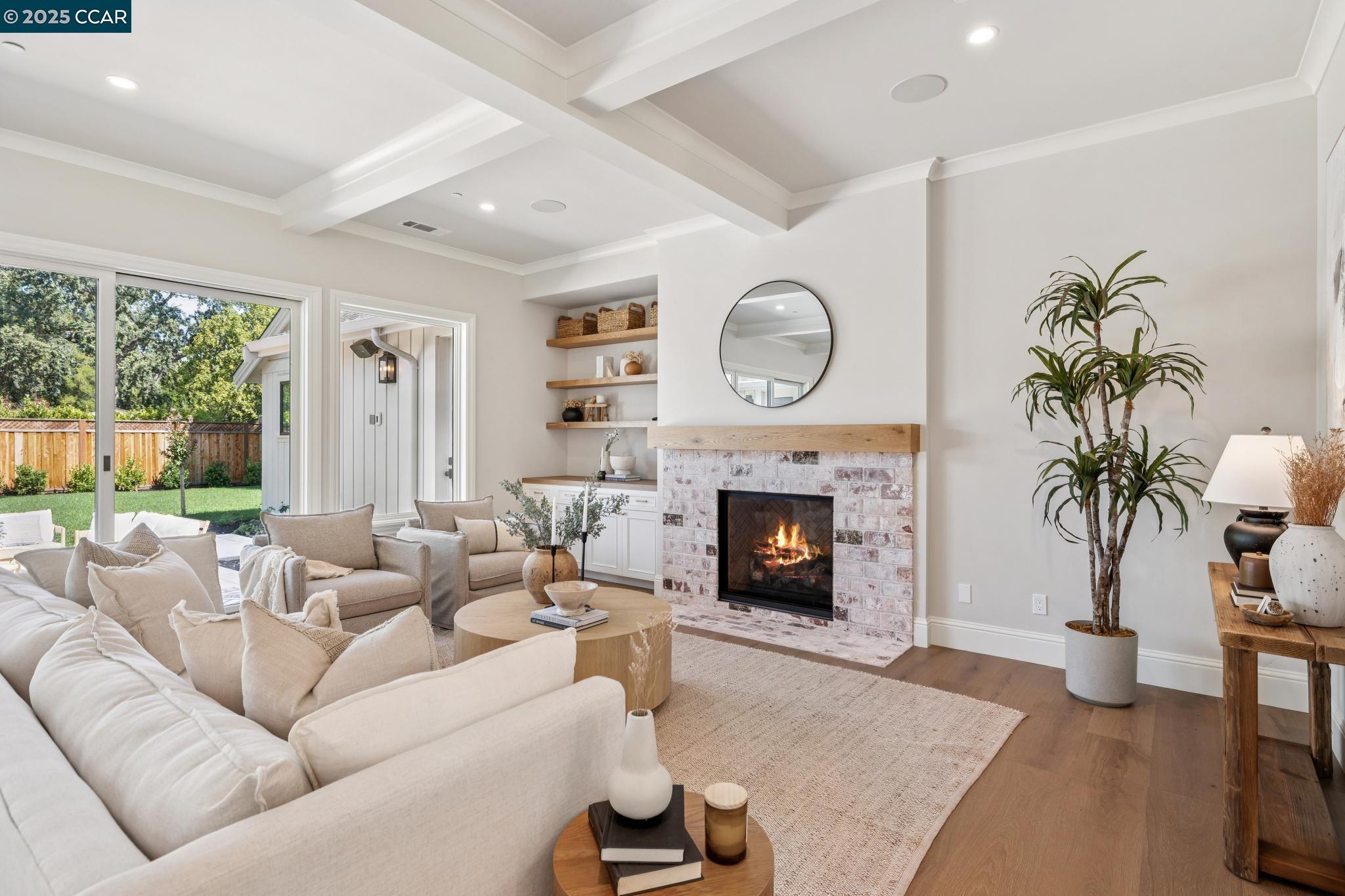 Detail Gallery Image 4 of 49 For 1408 Entrada Verde, Alamo,  CA 94507 - 4 Beds | 3/1 Baths