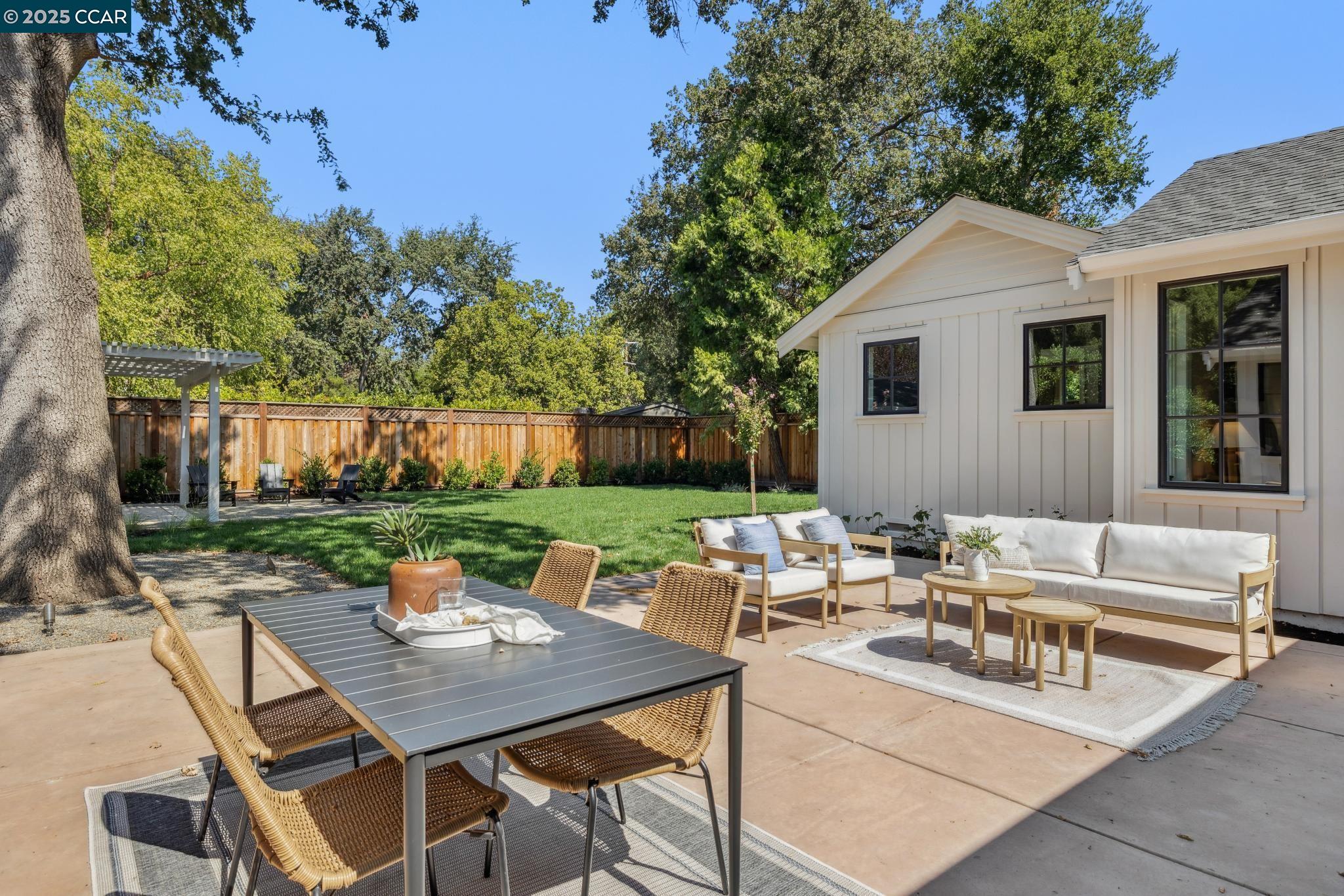 Detail Gallery Image 32 of 49 For 1408 Entrada Verde, Alamo,  CA 94507 - 4 Beds | 3/1 Baths