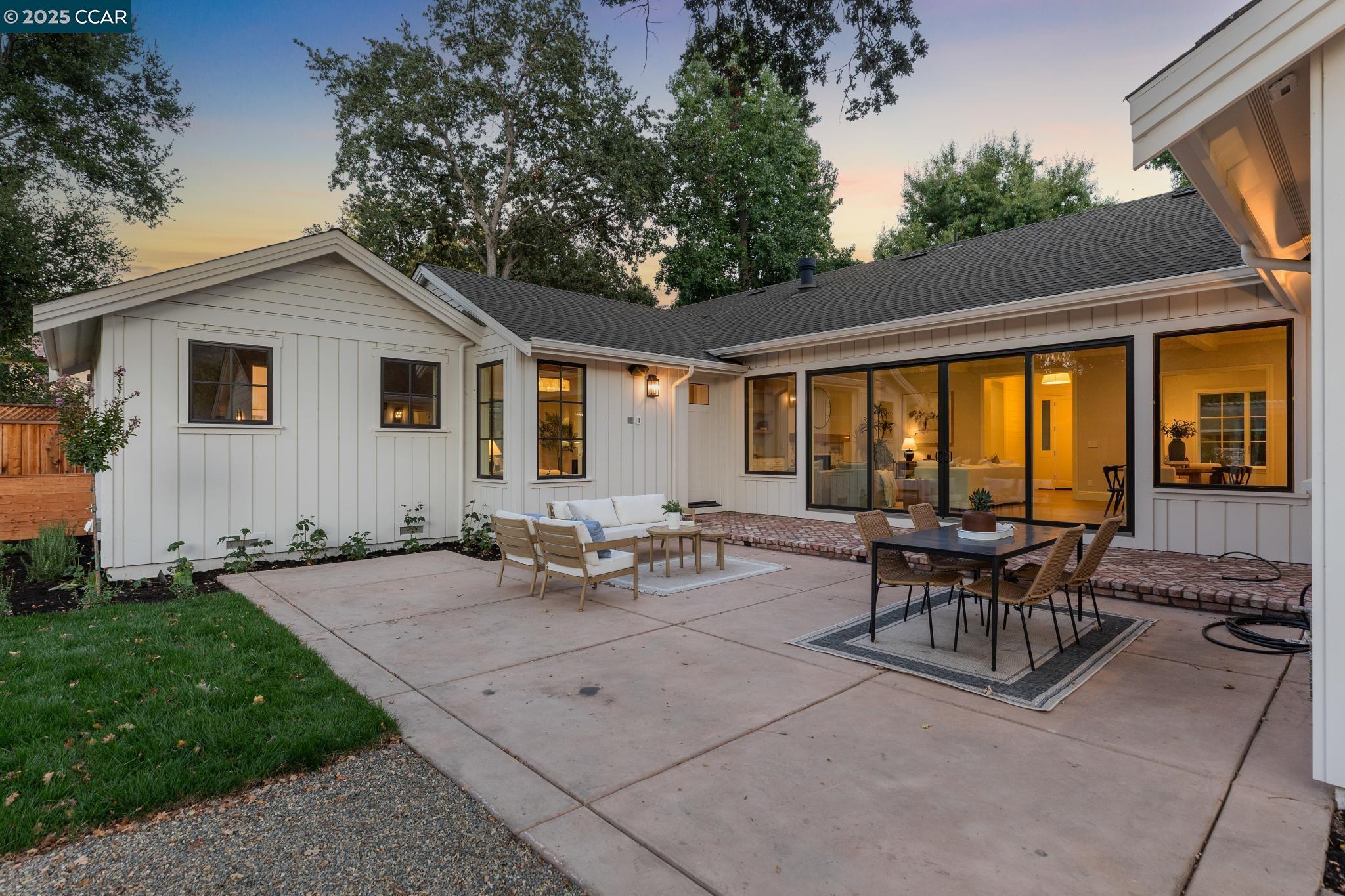 Detail Gallery Image 33 of 49 For 1408 Entrada Verde, Alamo,  CA 94507 - 4 Beds | 3/1 Baths