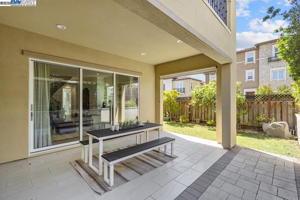 Detail Gallery Image 50 of 59 For 301 Arrowleaf St, San Ramon,  CA 94582 - 4 Beds | 3/1 Baths