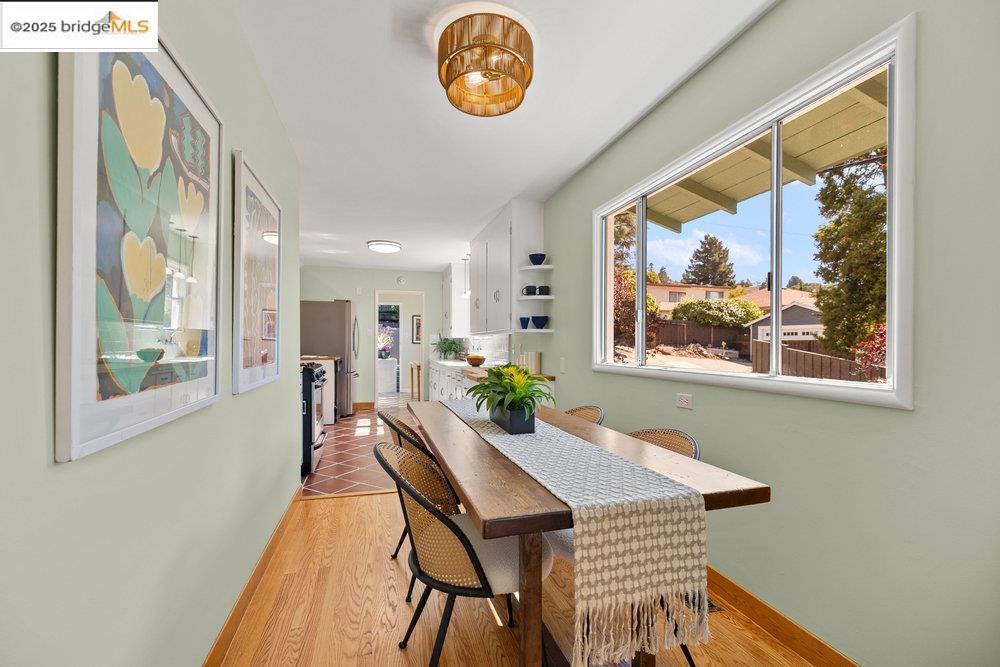 Detail Gallery Image 12 of 40 For 4007 Vale Ave, Oakland,  CA 94619 - 2 Beds | 1 Baths