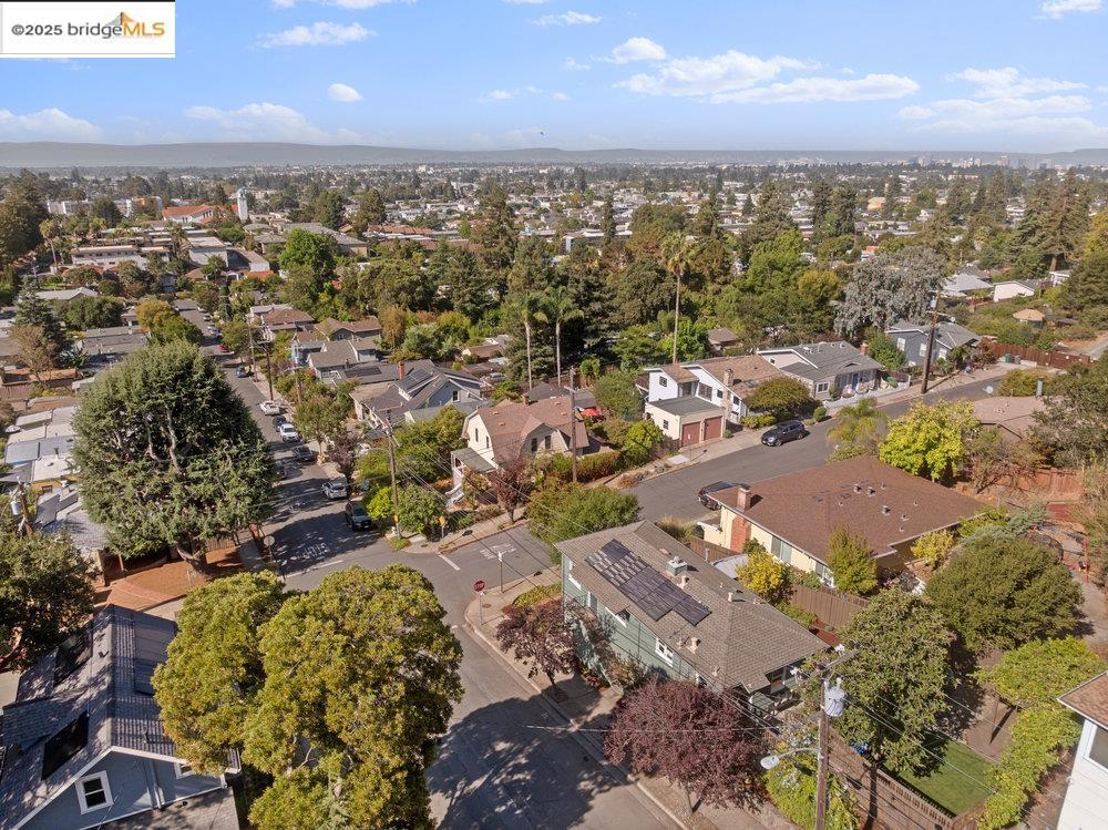 Detail Gallery Image 39 of 40 For 4007 Vale Ave, Oakland,  CA 94619 - 2 Beds | 1 Baths
