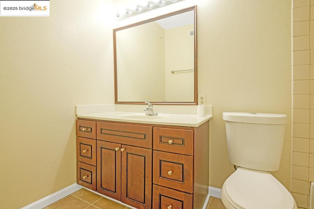 Detail Gallery Image 19 of 43 For 7940 Bancroft Avenue, Oakland,  CA 94605 - – Beds | – Baths