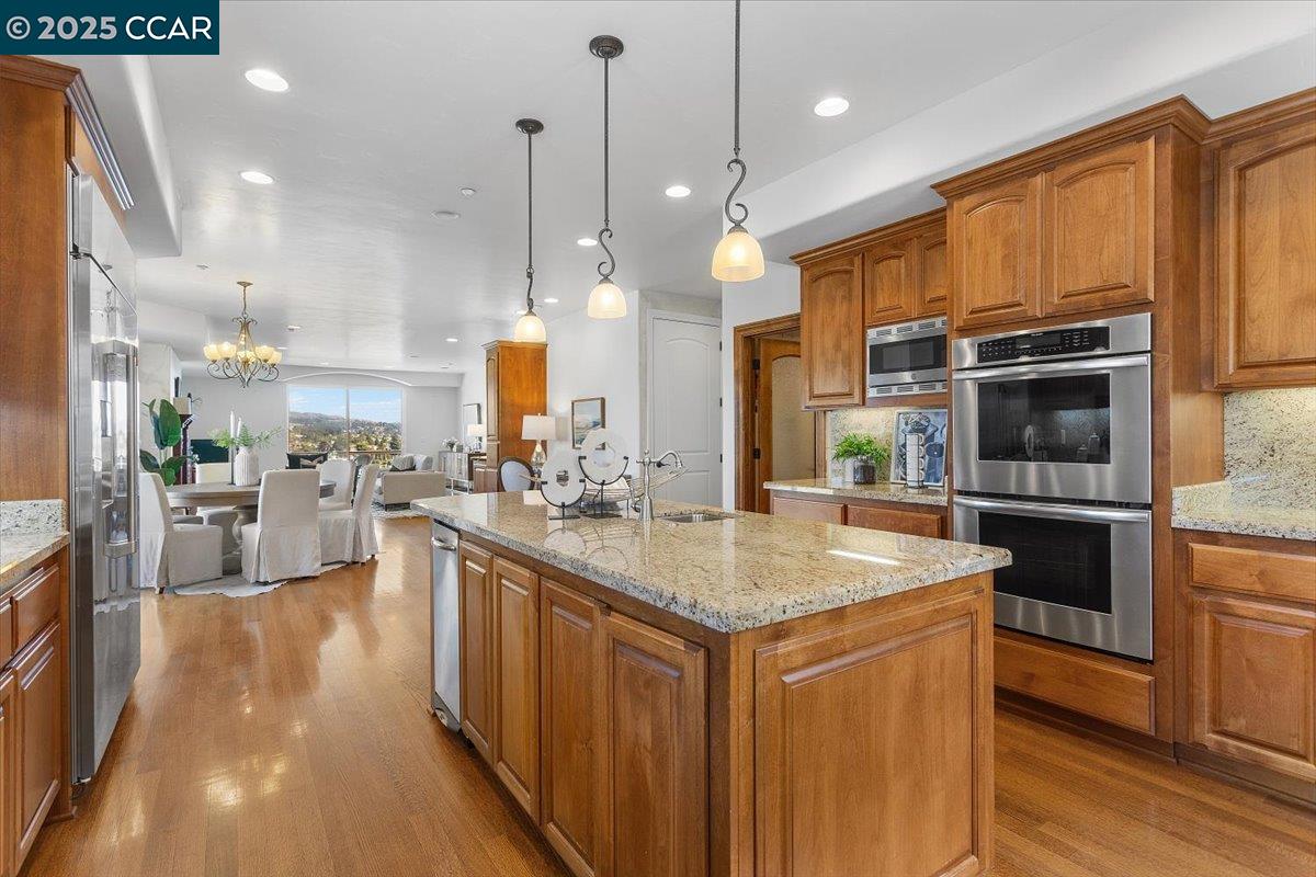Detail Gallery Image 29 of 59 For 2876 Eugene Ter, Castro Valley,  CA 94546 - 5 Beds | 4 Baths