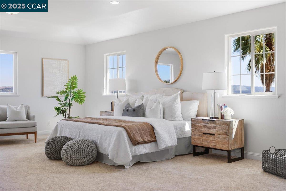 Detail Gallery Image 33 of 59 For 2876 Eugene Ter, Castro Valley,  CA 94546 - 5 Beds | 4 Baths