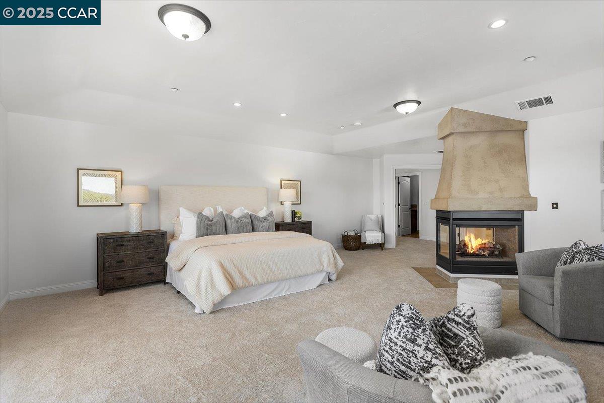 Detail Gallery Image 41 of 59 For 2876 Eugene Ter, Castro Valley,  CA 94546 - 5 Beds | 4 Baths