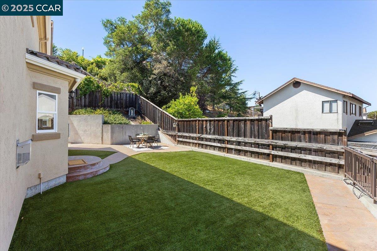 Detail Gallery Image 55 of 59 For 2876 Eugene Ter, Castro Valley,  CA 94546 - 5 Beds | 4 Baths