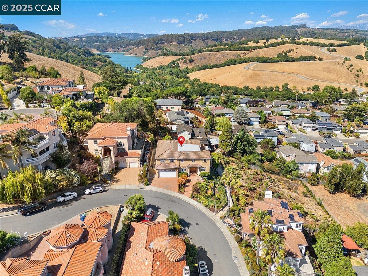 Detail Gallery Image 58 of 59 For 2876 Eugene Ter, Castro Valley,  CA 94546 - 5 Beds | 4 Baths