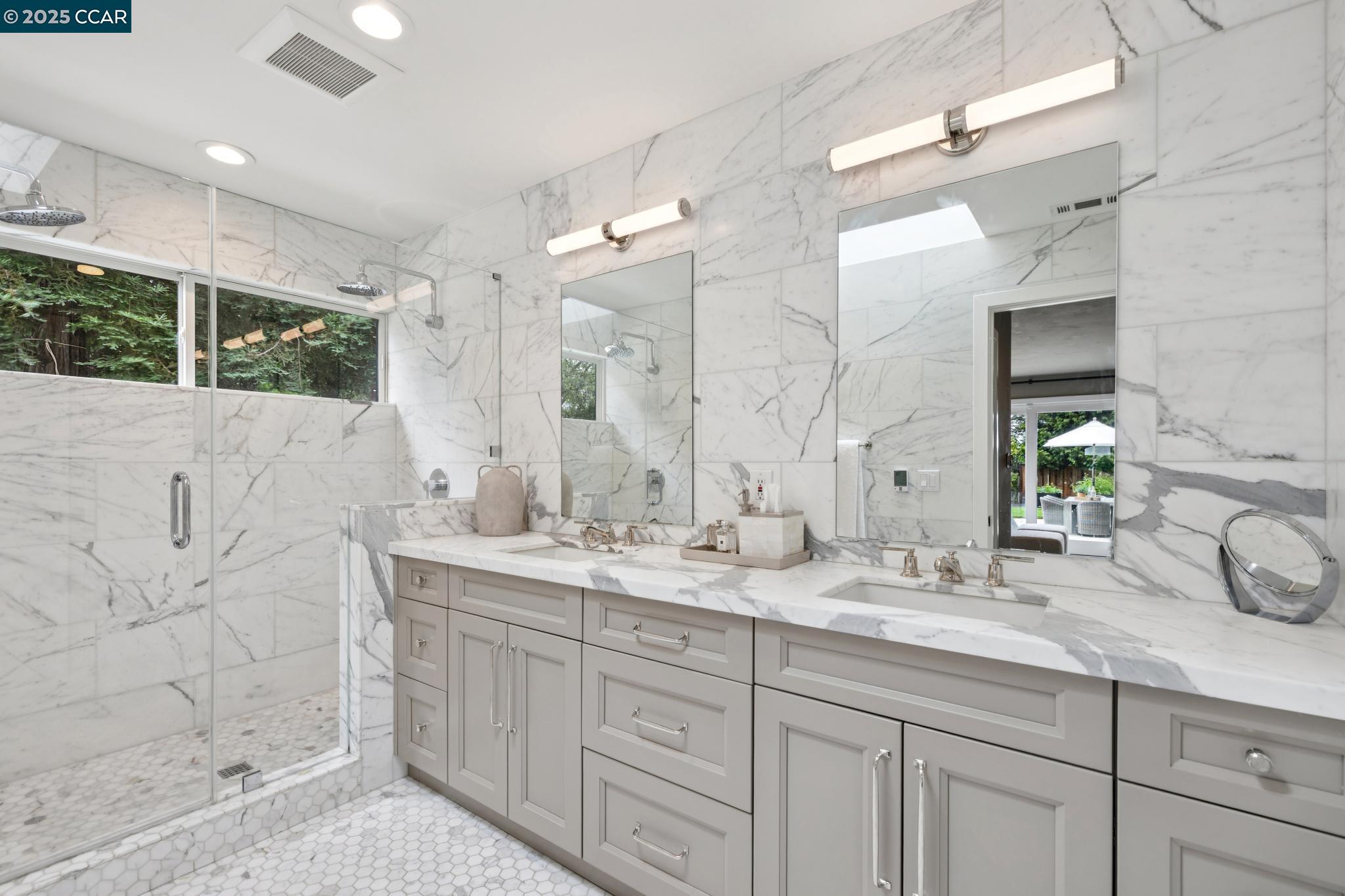 Detail Gallery Image 22 of 50 For 51 Knickerbocker Lane, Orinda,  CA 94563 - 4 Beds | 3 Baths