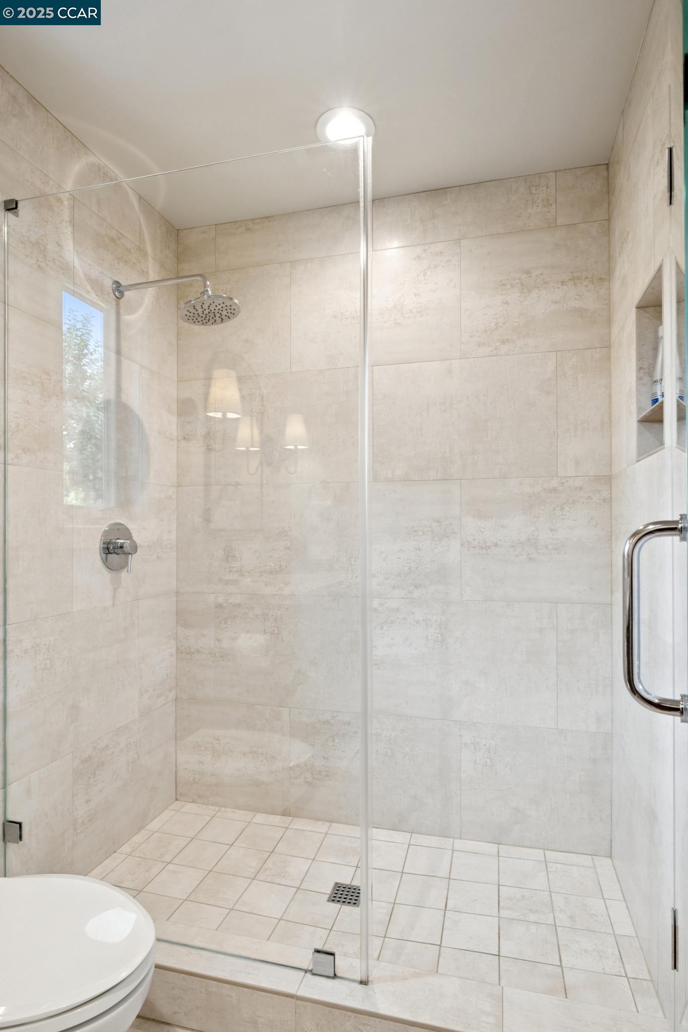 Detail Gallery Image 37 of 50 For 51 Knickerbocker Lane, Orinda,  CA 94563 - 4 Beds | 3 Baths