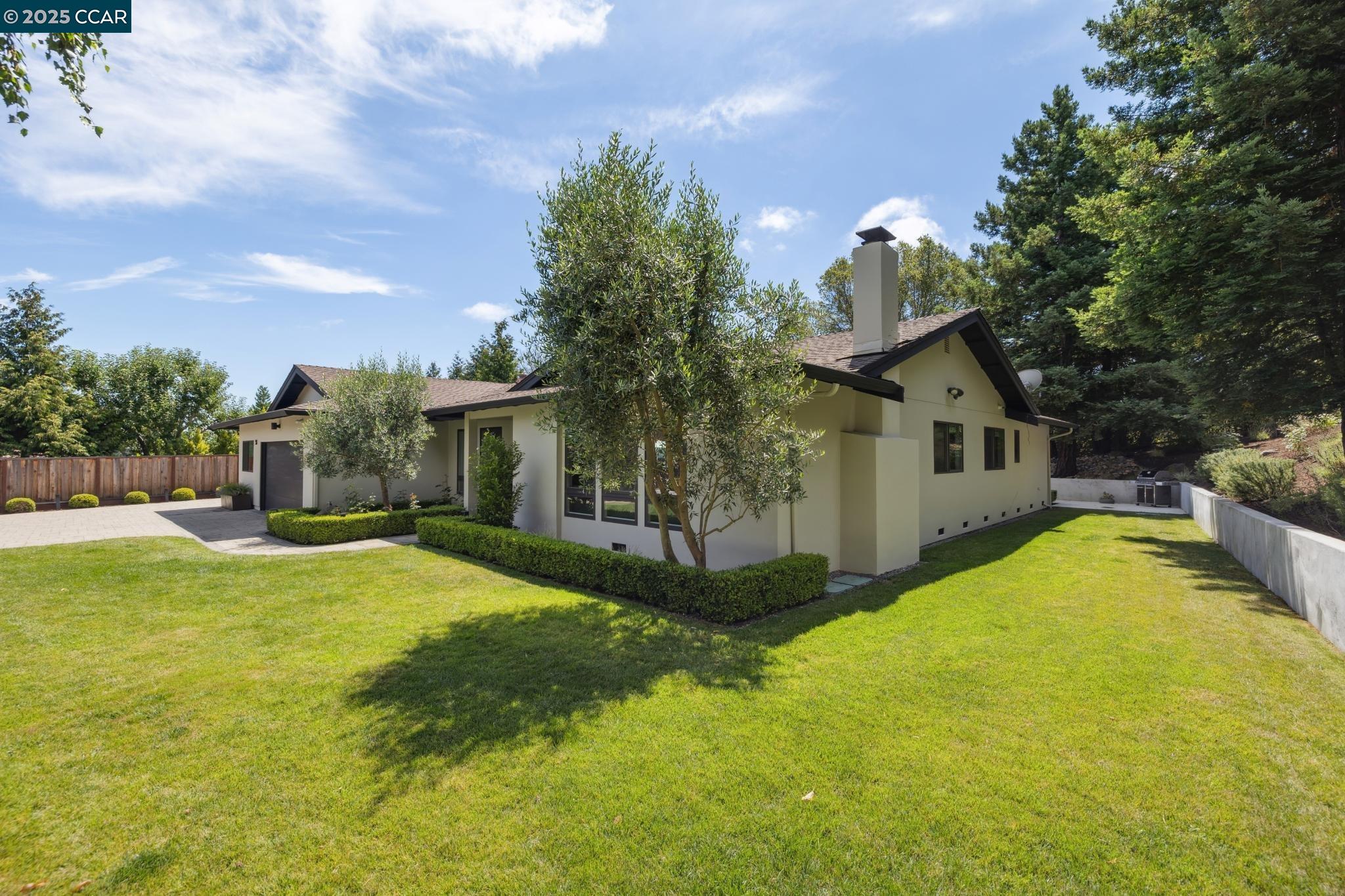 Detail Gallery Image 44 of 50 For 51 Knickerbocker Lane, Orinda,  CA 94563 - 4 Beds | 3 Baths