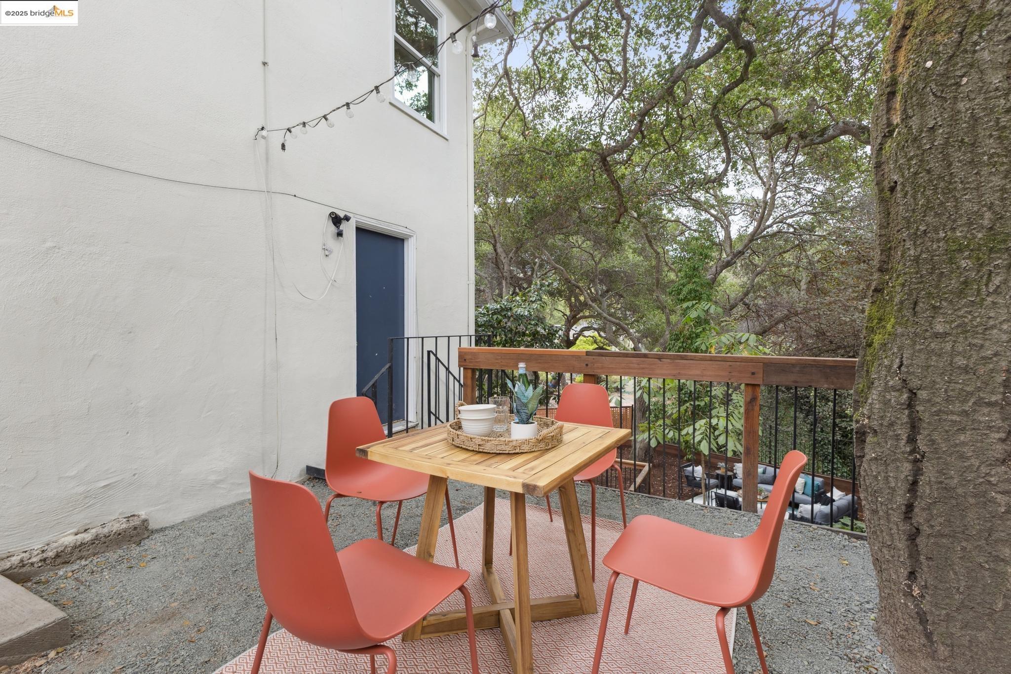 Detail Gallery Image 38 of 40 For 4100 Gregory St., Oakland,  CA 94619 - 3 Beds | 2 Baths