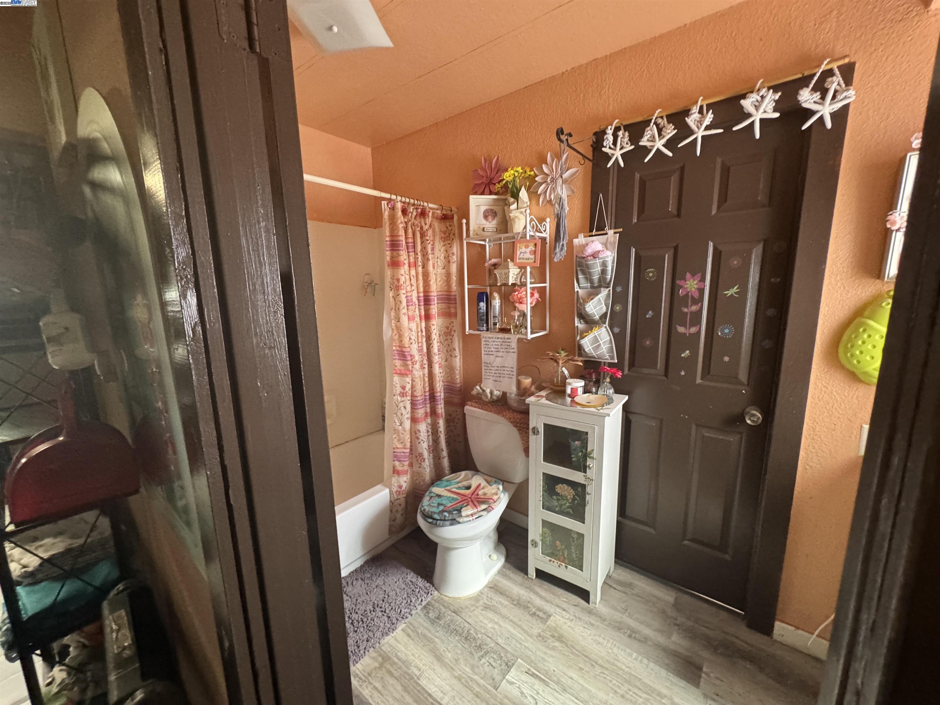 Detail Gallery Image 14 of 17 For 48 Eagle Grn, Fremont,  CA 94568 - 2 Beds | 2 Baths