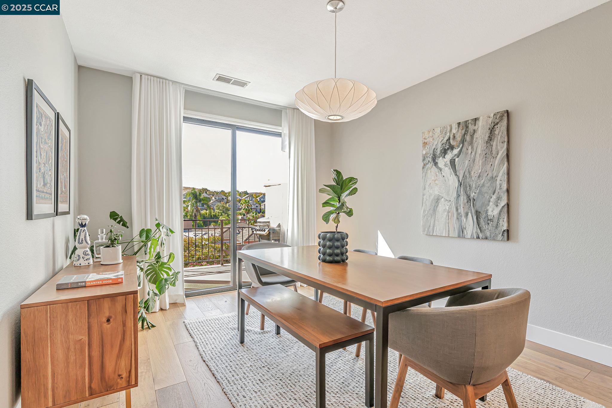 Detail Gallery Image 14 of 55 For 3043 Tahoe Pl, San Ramon,  CA 94582 - 3 Beds | 2/1 Baths