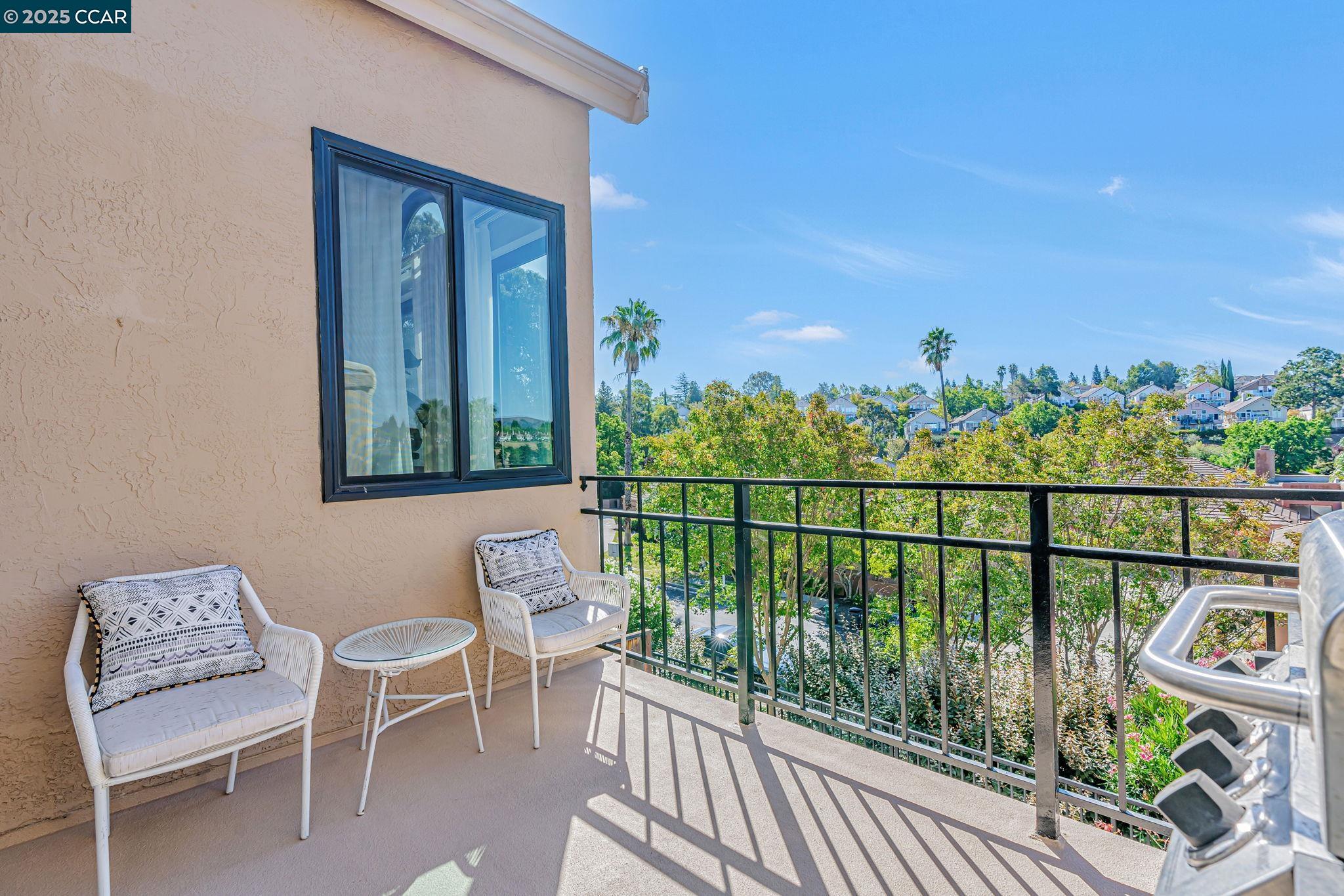 Detail Gallery Image 15 of 55 For 3043 Tahoe Pl, San Ramon,  CA 94582 - 3 Beds | 2/1 Baths