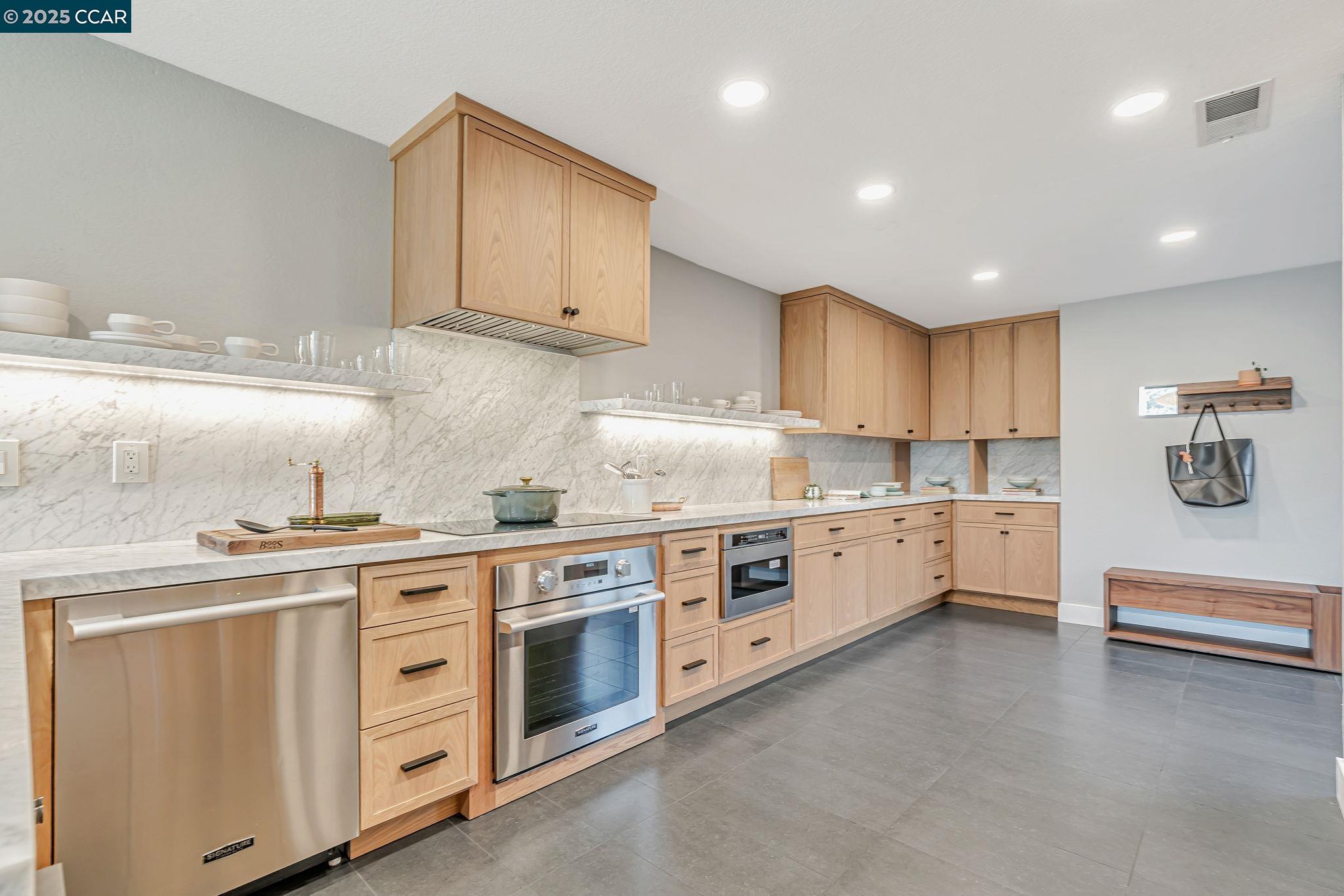 Detail Gallery Image 20 of 55 For 3043 Tahoe Pl, San Ramon,  CA 94582 - 3 Beds | 2/1 Baths
