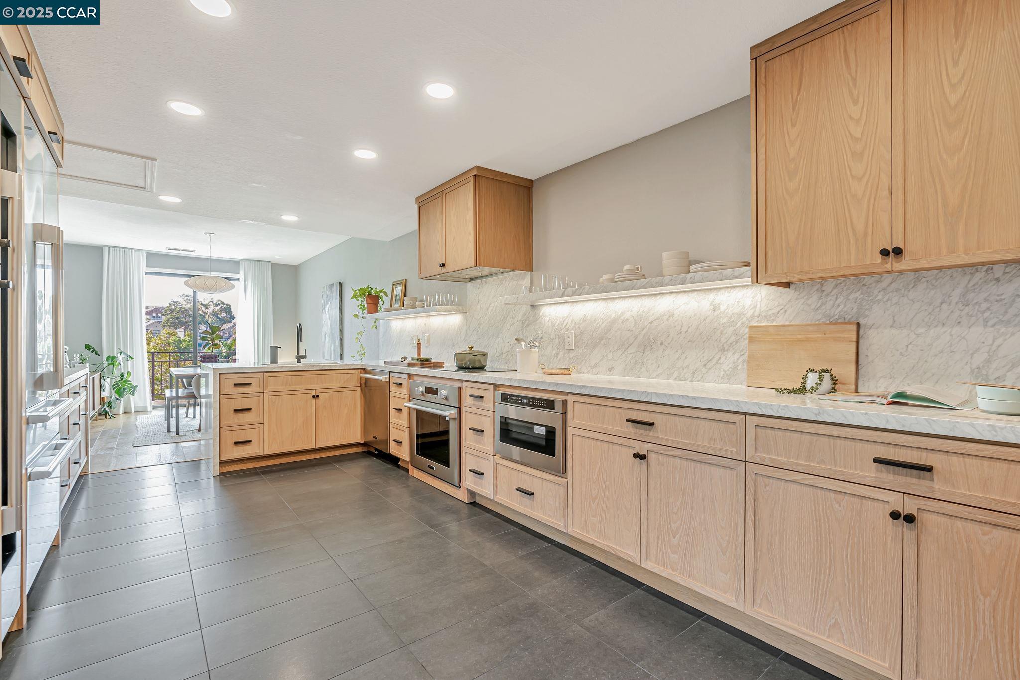 Detail Gallery Image 21 of 55 For 3043 Tahoe Pl, San Ramon,  CA 94582 - 3 Beds | 2/1 Baths