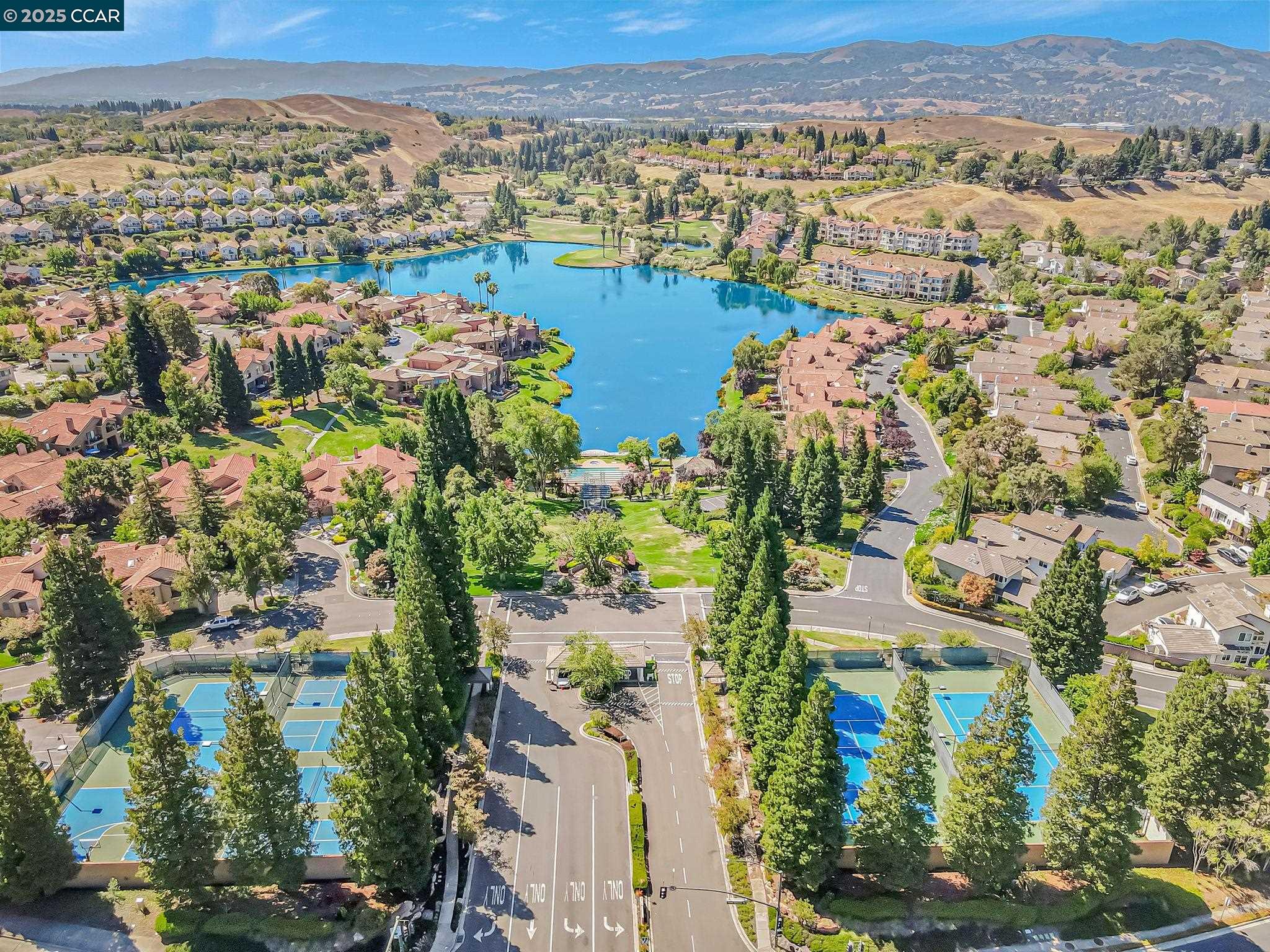 Detail Gallery Image 54 of 55 For 3043 Tahoe Pl, San Ramon,  CA 94582 - 3 Beds | 2/1 Baths